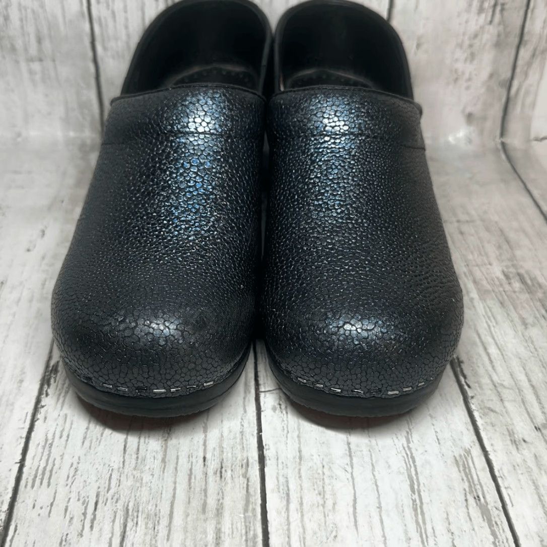 Vintage Sanita Women's Original Professional Blue Pebble Clog EU38 US 7.5 Leather Slip-On Mule Black Blue Pebble 90s? Size ONE SIZE - 3 Thumbnail