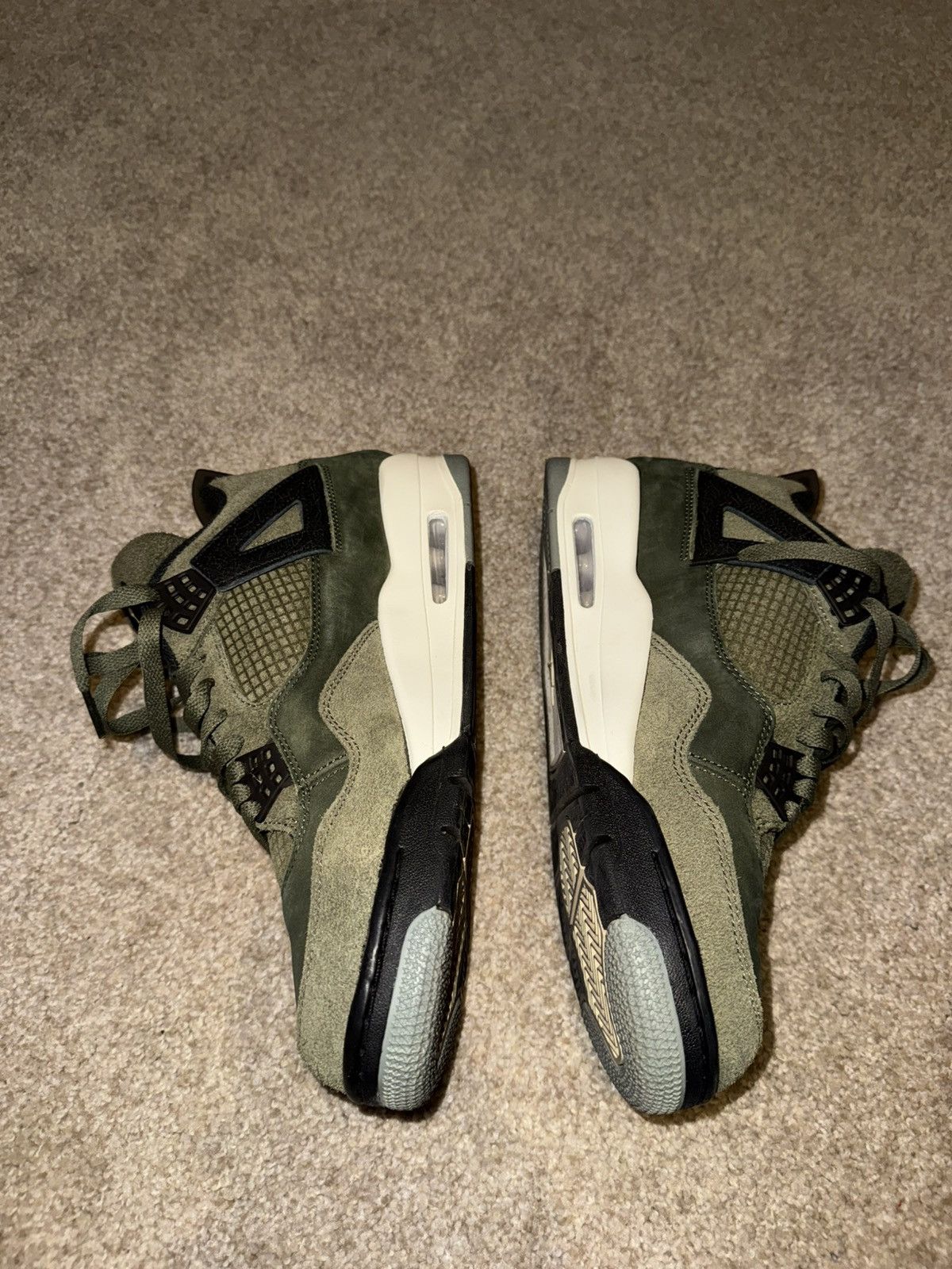 Jordan Brand Jordan Olive Retro 1s Size US 10 / EU 43 - 3 Thumbnail