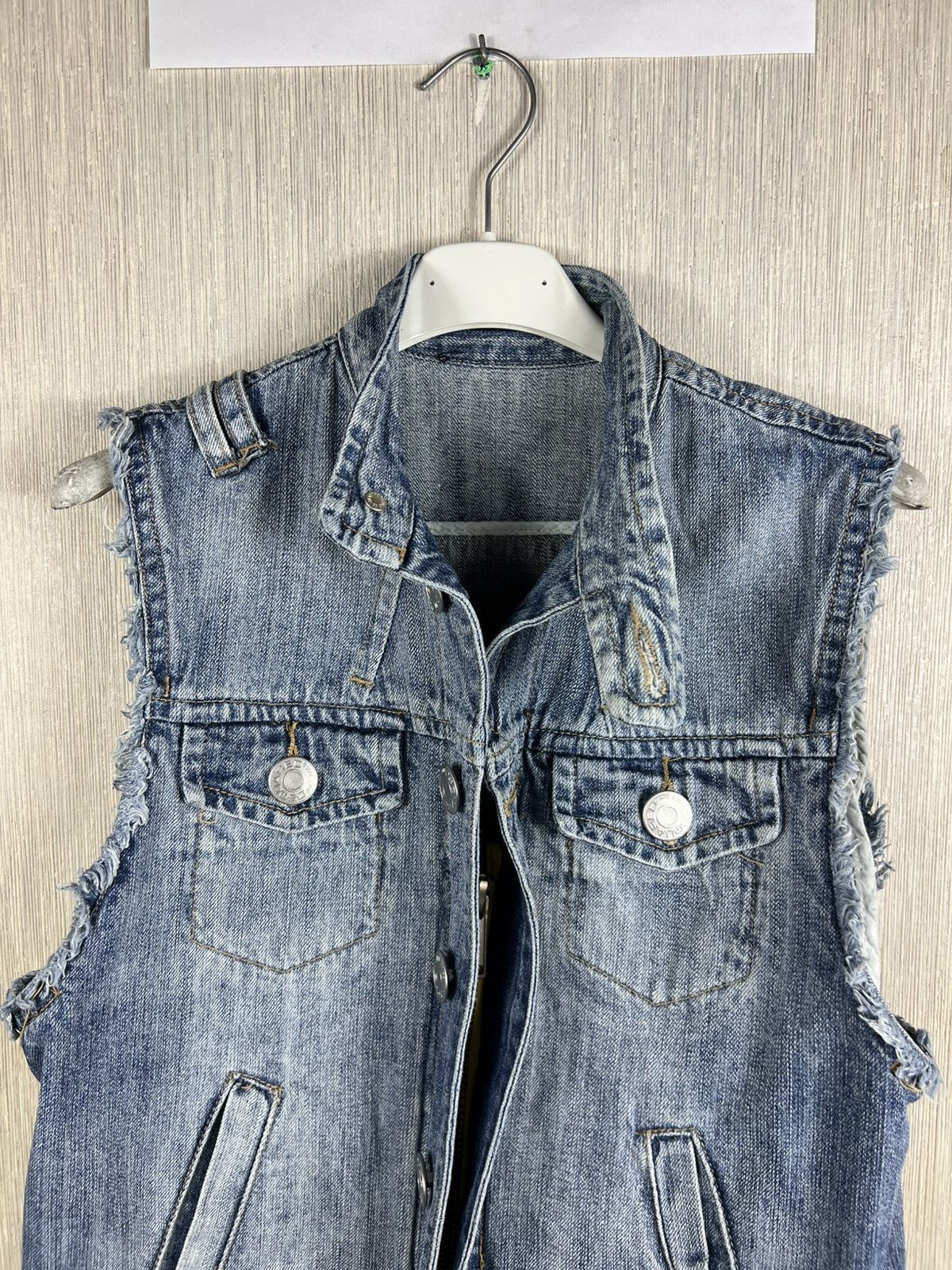 Dsquared2 Archive Dsquared2 denim sleeveless vest zip jacket vintage Size US M / EU 48-50 / 2 - 5 Thumbnail