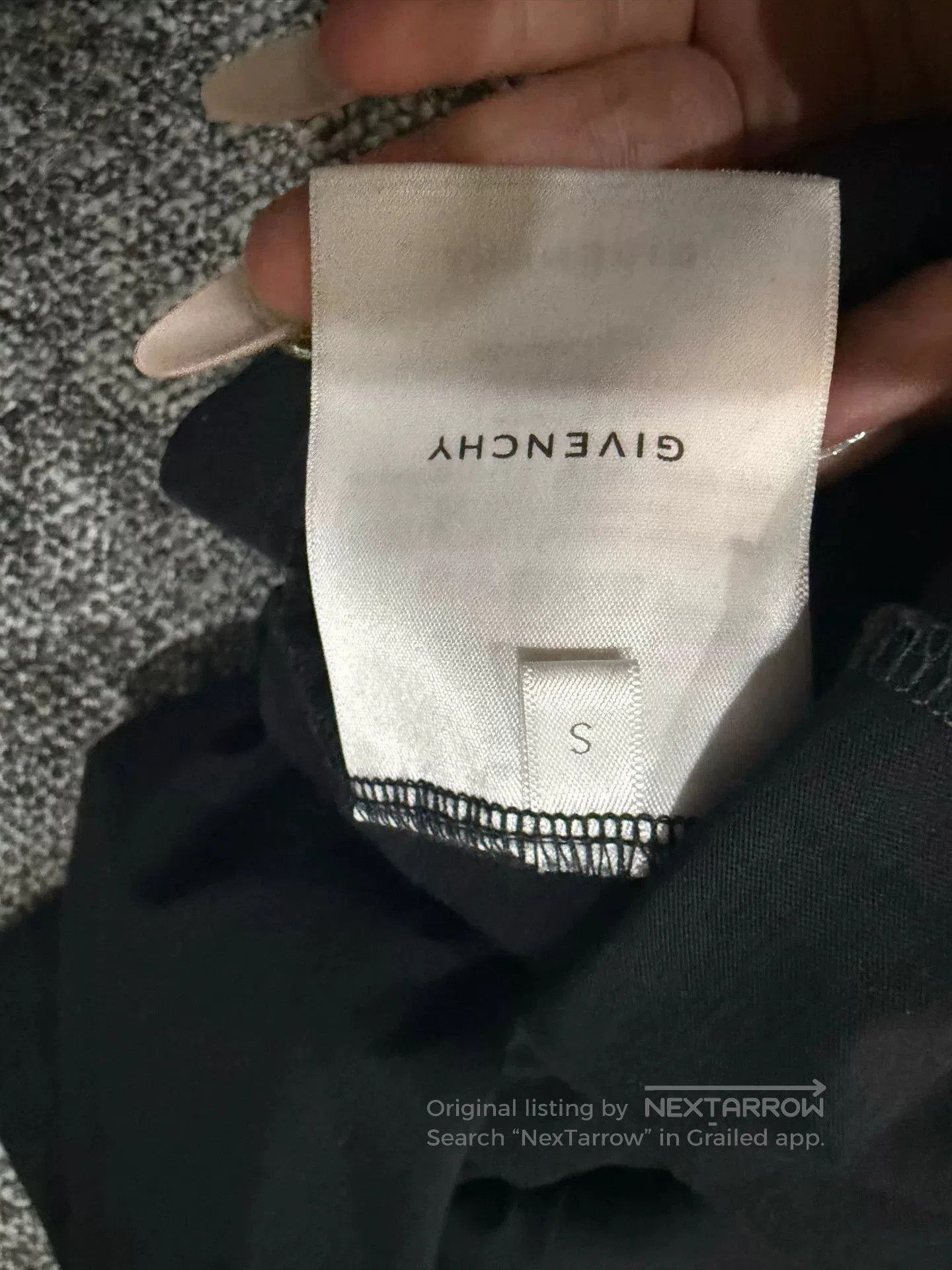 Givenchy Givenchy Distressed Short. Size US S / EU 44-46 / 1 - 4 Thumbnail