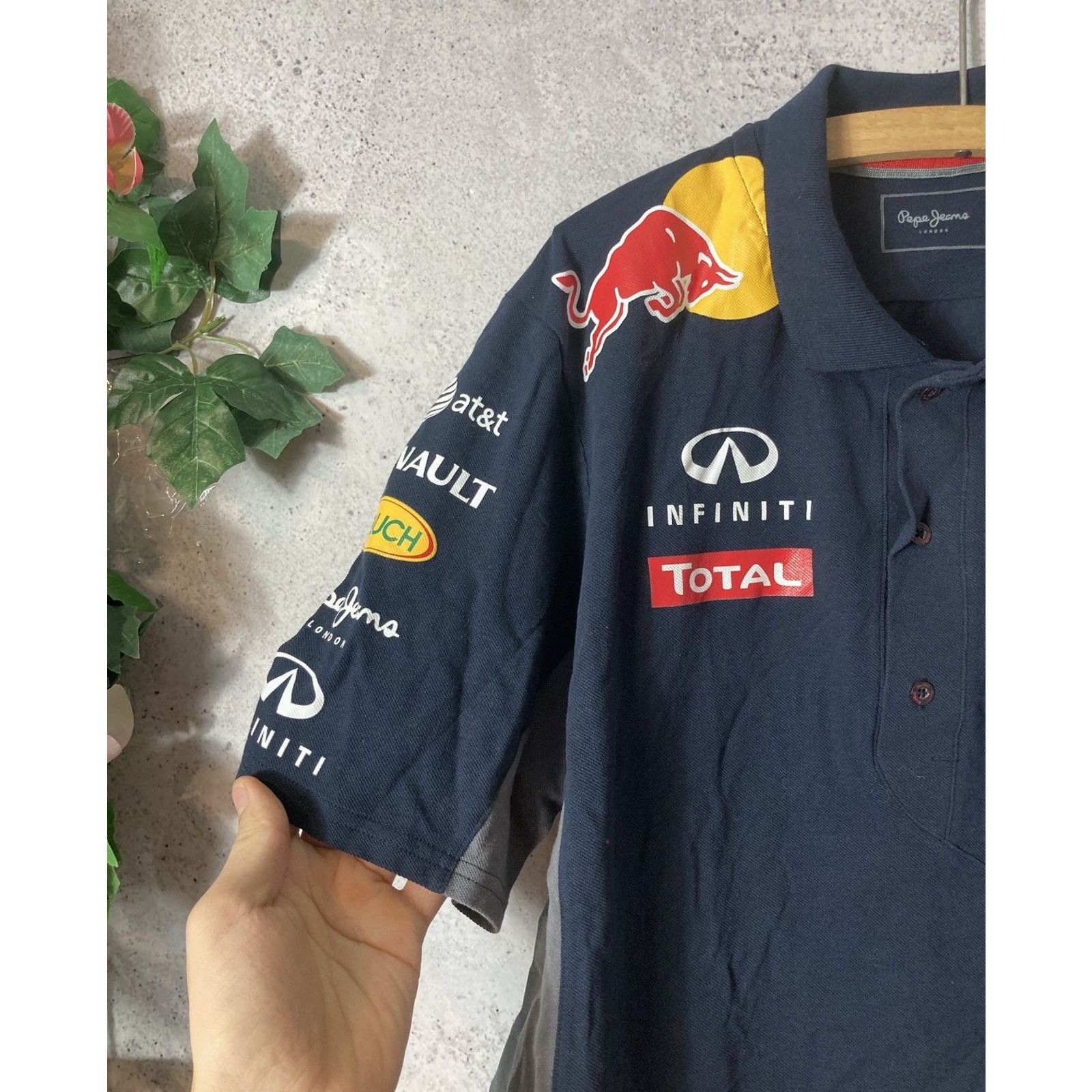 Pepe Jeans Vintage Pepe Jeans Racing F-1 Red Bull Boxy T-shirt Size US XL / EU 56 / 4 - 2 Thumbnail