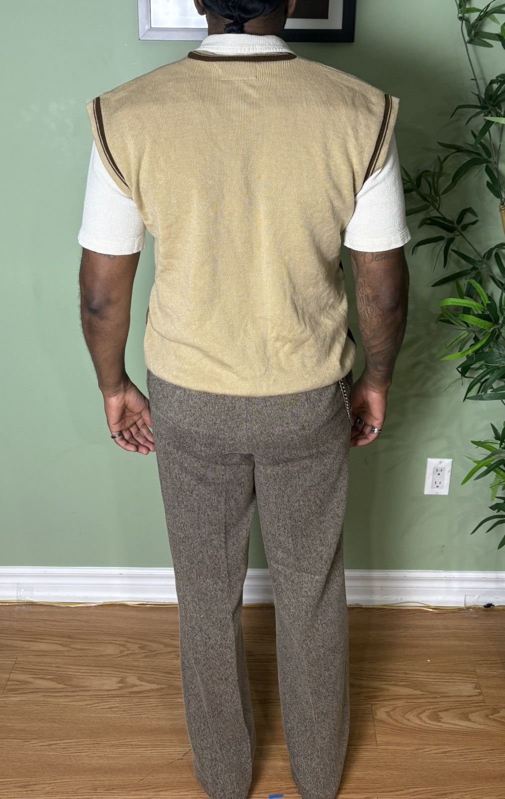 Vintage Vintage Beige Sweater Vest Size US L / EU 52-54 / 3 - 4 Thumbnail
