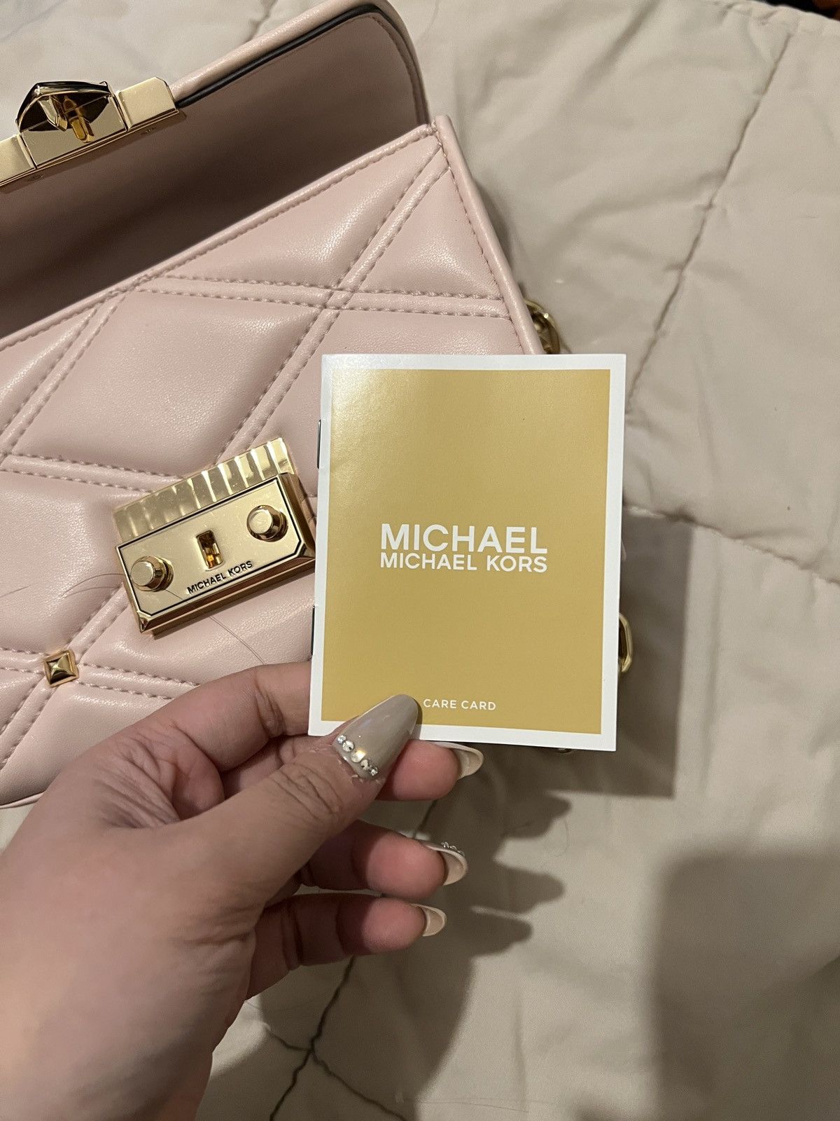 Michael Kors Michael Kors pink Serena small quilted stud B bag Size ONE SIZE - 4 Thumbnail