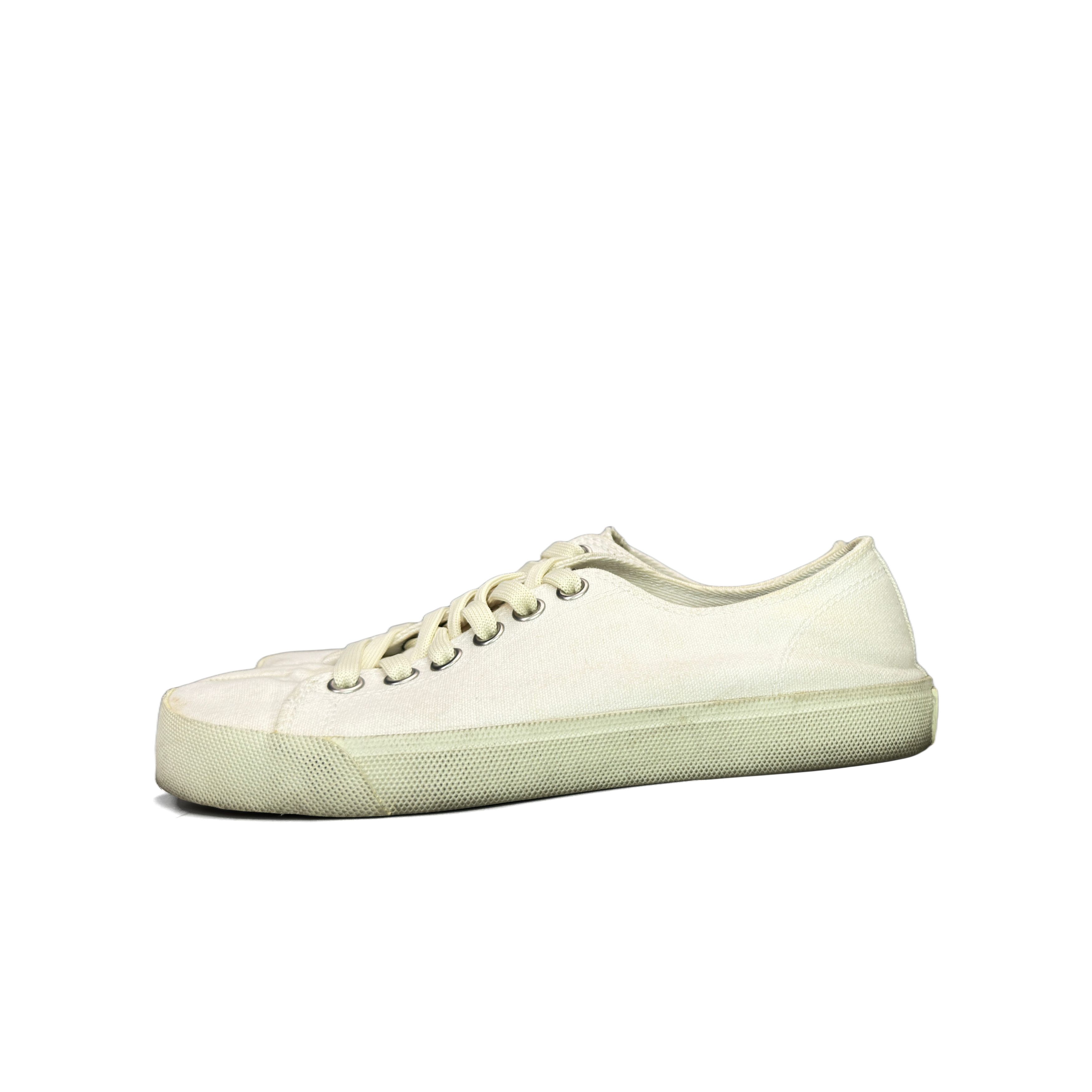 Maison Margiela Maison Margiela Tabi Canvas Low-Top Sneakers Size 37 Size US 7 / IT 37 - 1 Thumbnail