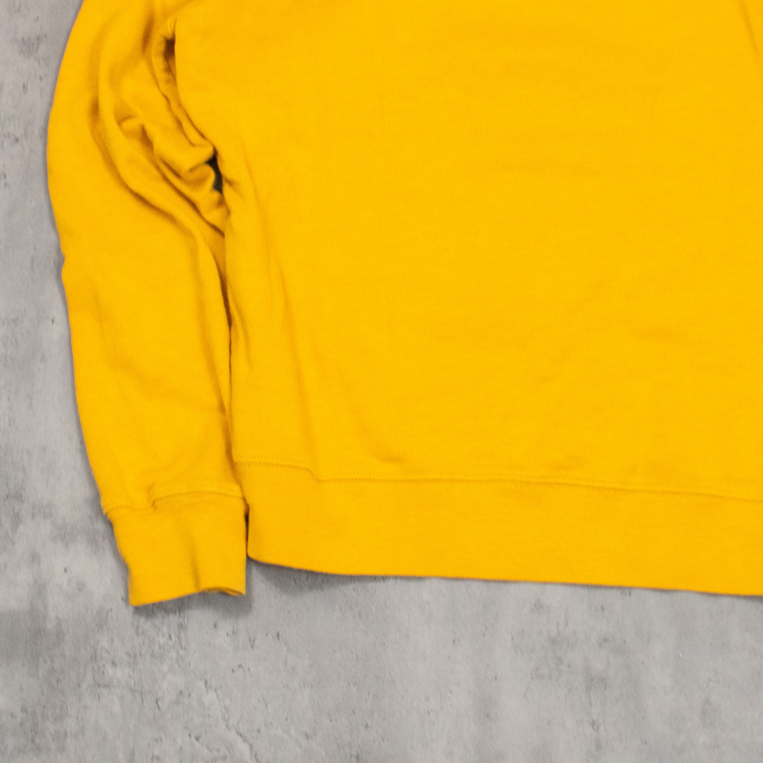 Club Monaco Club Monaco Mustard Yellow Ragland Blank Crewneck Sweater Size US S / EU 44-46 / 1 - 7 Thumbnail
