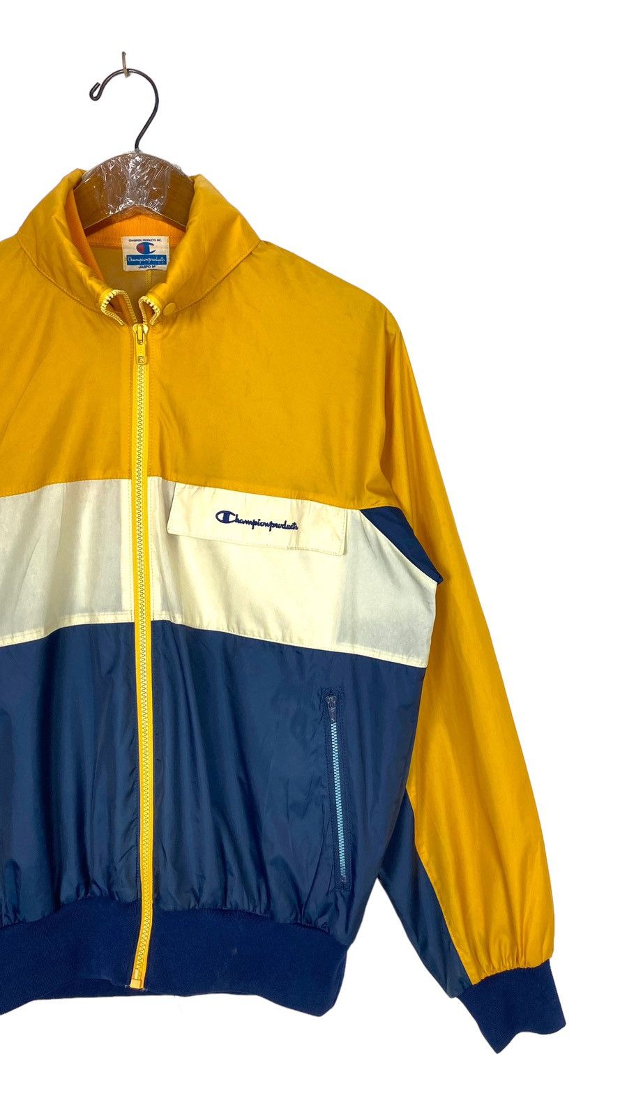 Champion Rare‼️ Vtg Champion Script Logo Windbreaker Made in Japan Size US S / EU 44-46 / 1 - 3 Thumbnail