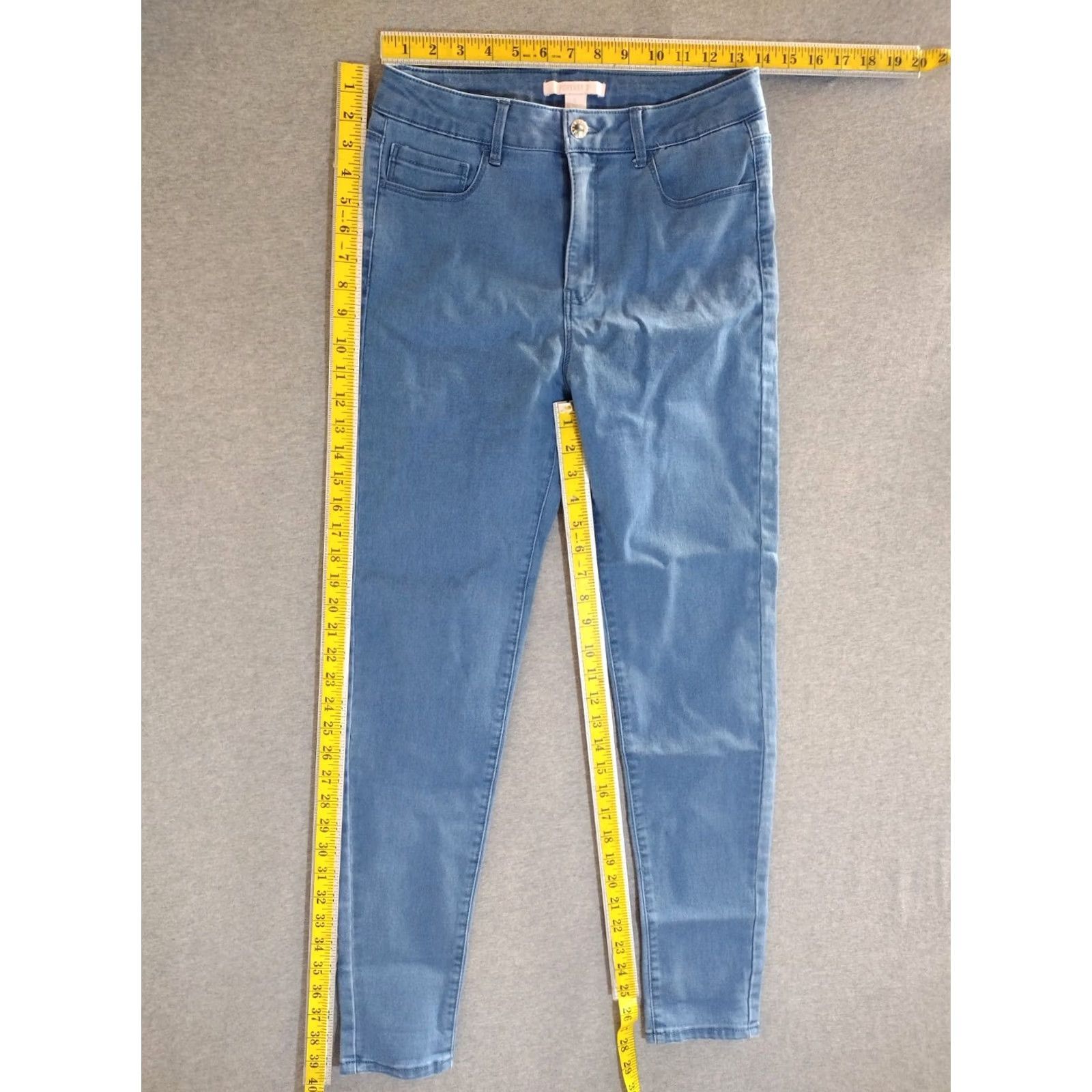 Forever 21 FOREVER 21 Blue Skinny Jeans Women 28X40 Cotton Blend Light Wash Stretch Mid Rise 4 Pocket Denim Shirt Outfit Size 28" / US 6 / IT 42 - 5 Thumbnail