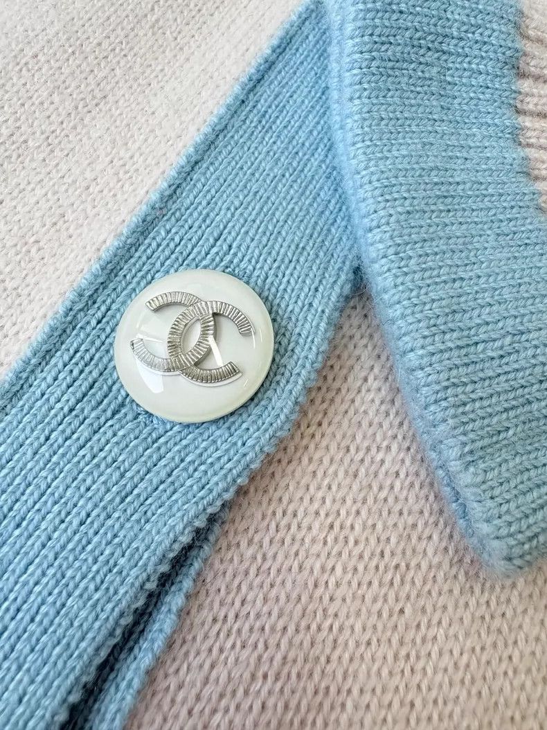 Chanel Chanel Cashmere medium and long knitted cardigan coat Size XS / US 0-2 / IT 36-38 - 4 Thumbnail