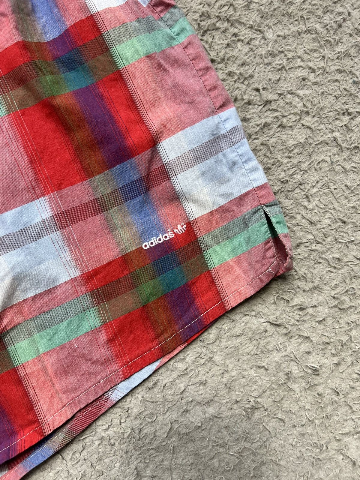 Adidas Rare Shorts Adidas Vintage 80’s Oldschool Nylon Size US 36 / EU 52 - 2 Thumbnail