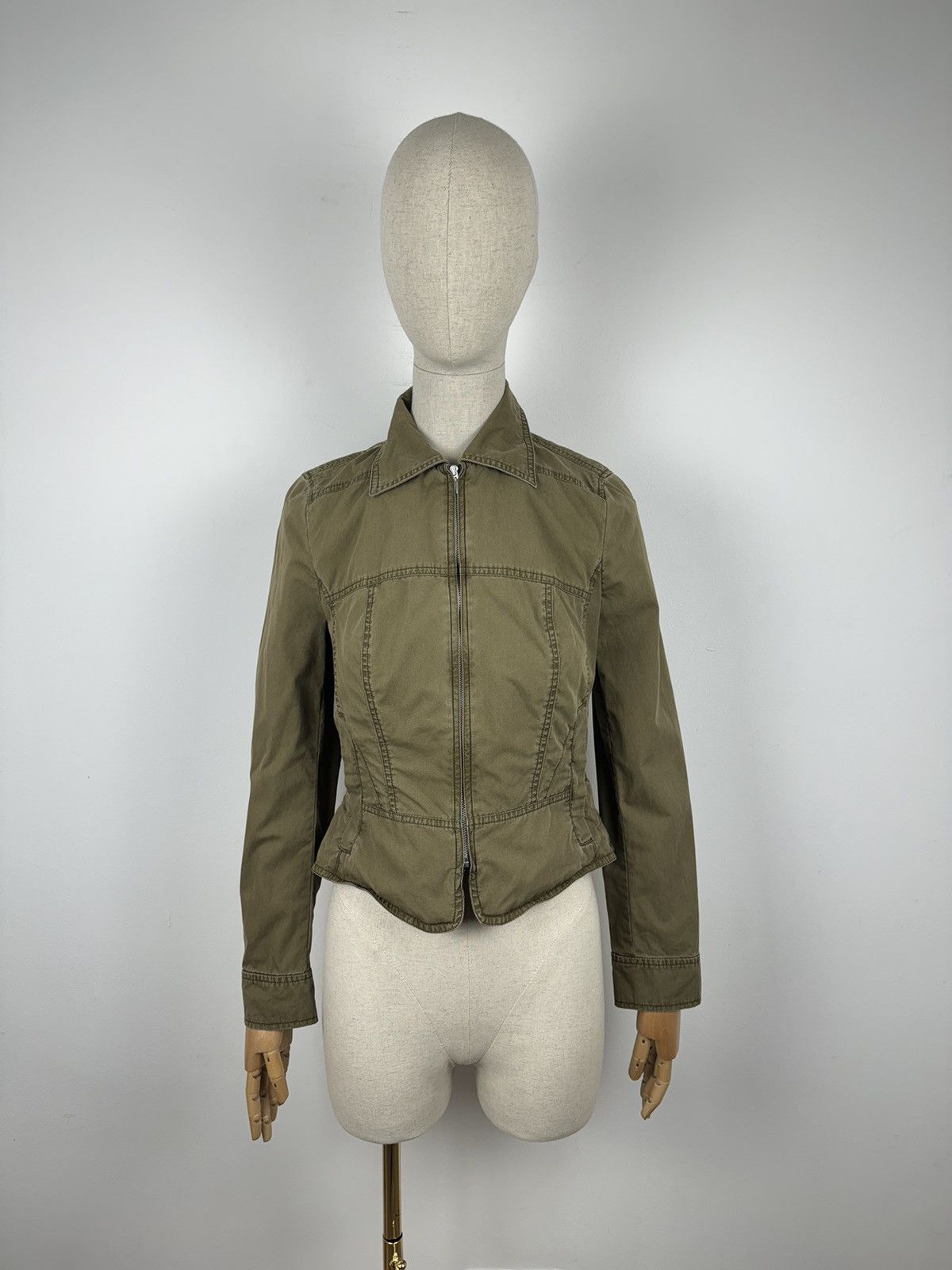 Japanese Brand Vintage Vera Varelli Cropped Jacket Women’s size 36 Size XS / US 0-2 / IT 36-38 - 2 Thumbnail