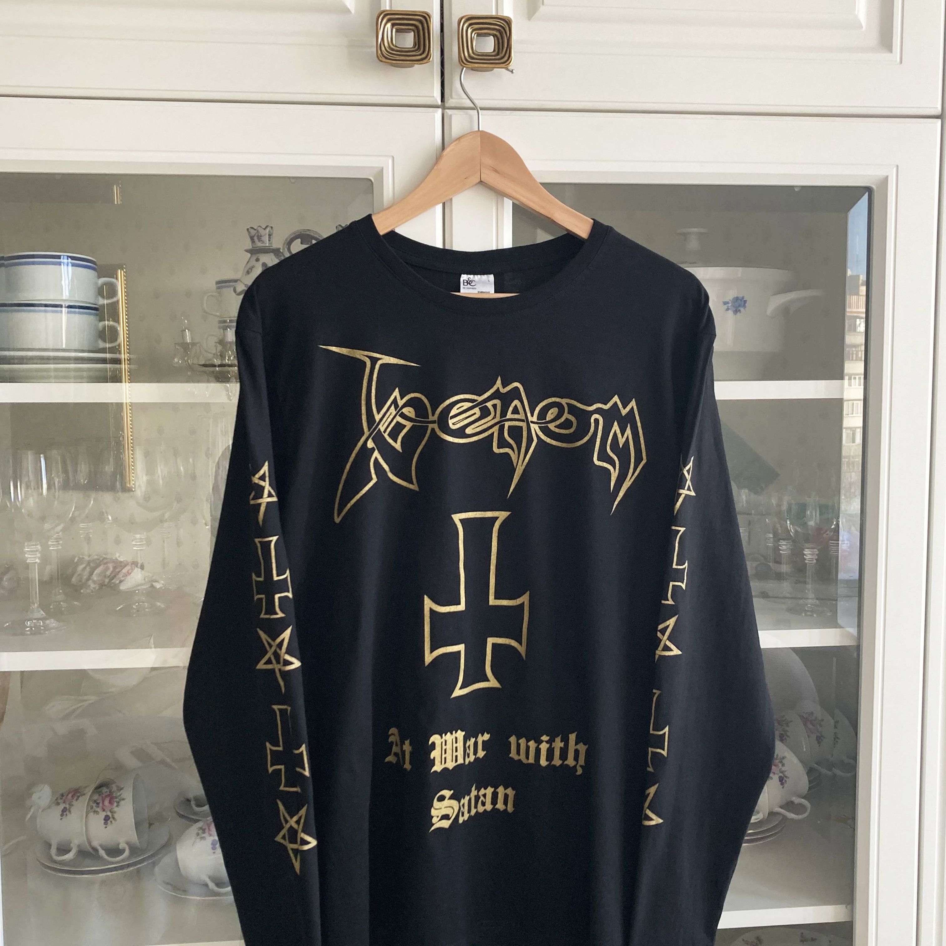 Band Tees Long sleeve Venom - At War With Satan - black metal Size US L / EU 52-54 / 3 - 2 Thumbnail