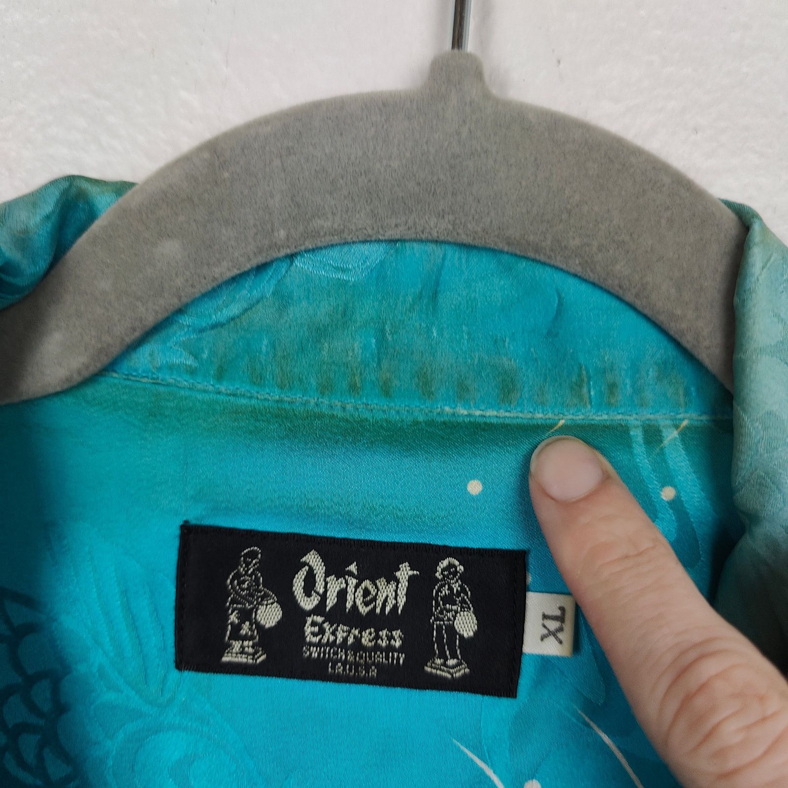 Other Vintage Orient Express Silk Hawaiian Shirt Mens XL Blue Koi Size US XL / EU 56 / 4 - 10 Thumbnail
