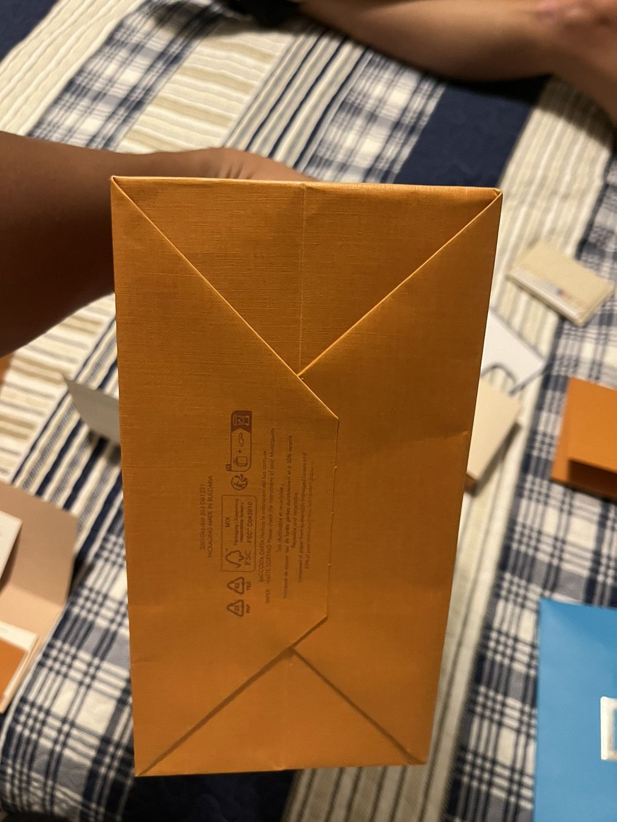 Louis Vuitton Louis Vuitton Shopper Bag & Box, Authentic, Gently Used Size ONE SIZE - 10 Thumbnail