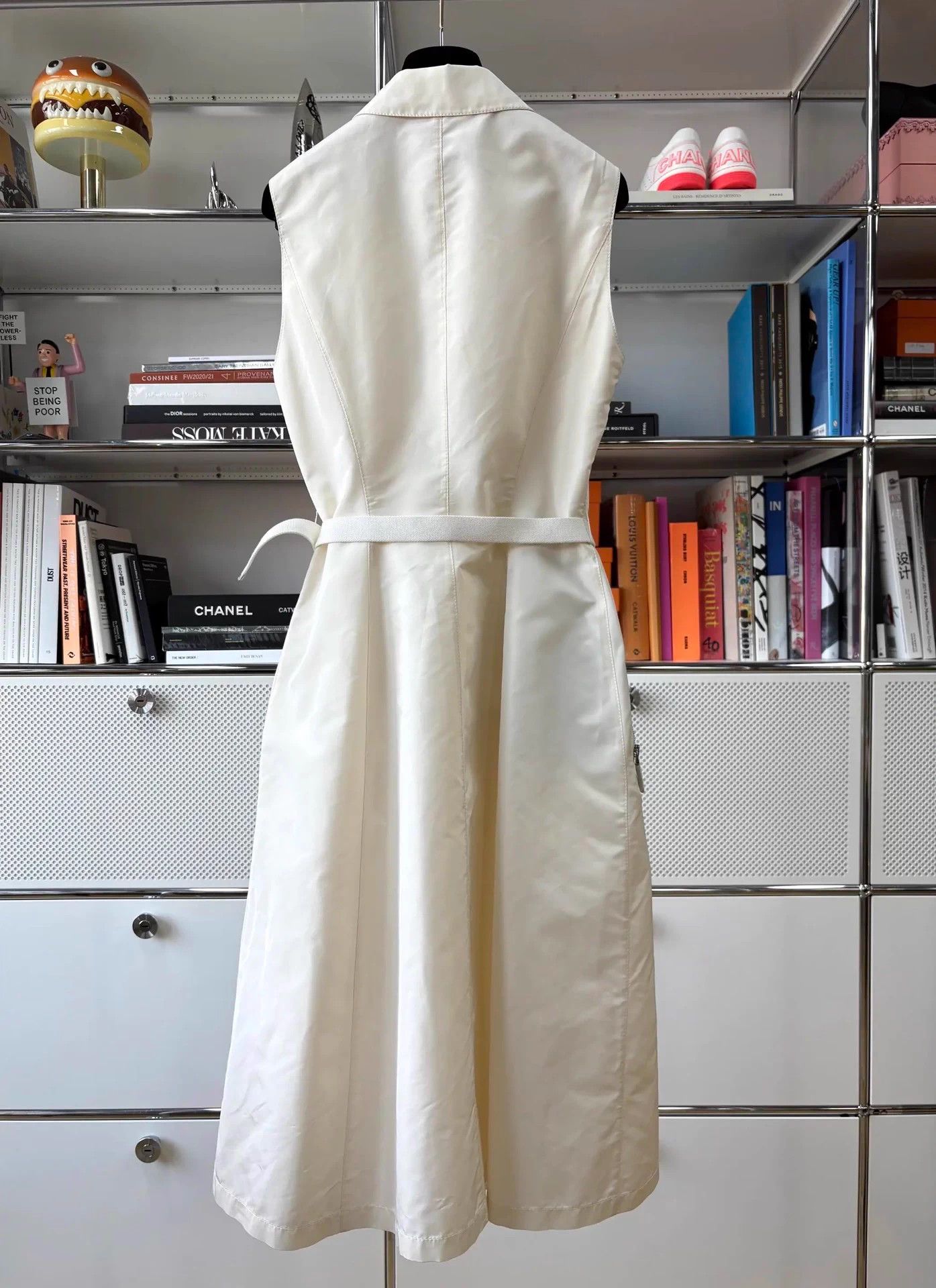 Prada Prada Cream Lapel Sleeveless Tie Half-Zip 36s Dress Size XS / US 0-2 / IT 36-38 - 3 Thumbnail