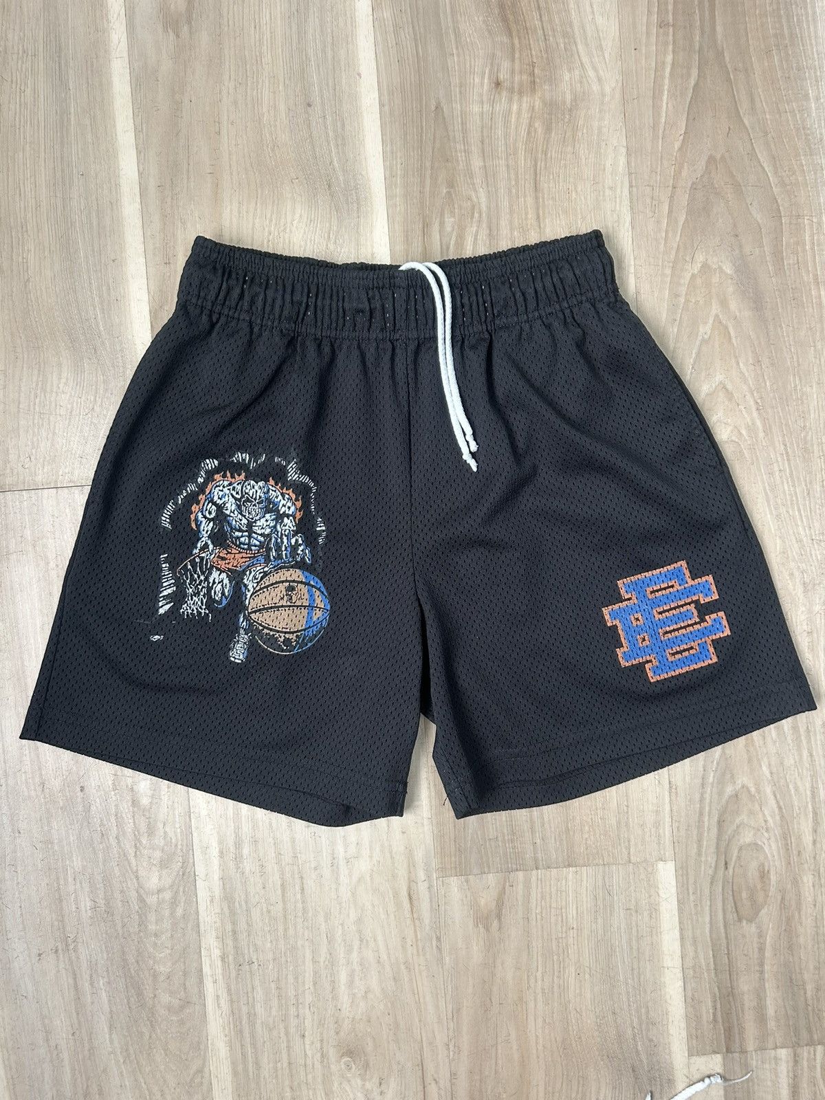 Eric Emanuel Warren Lotus Short | Grailed