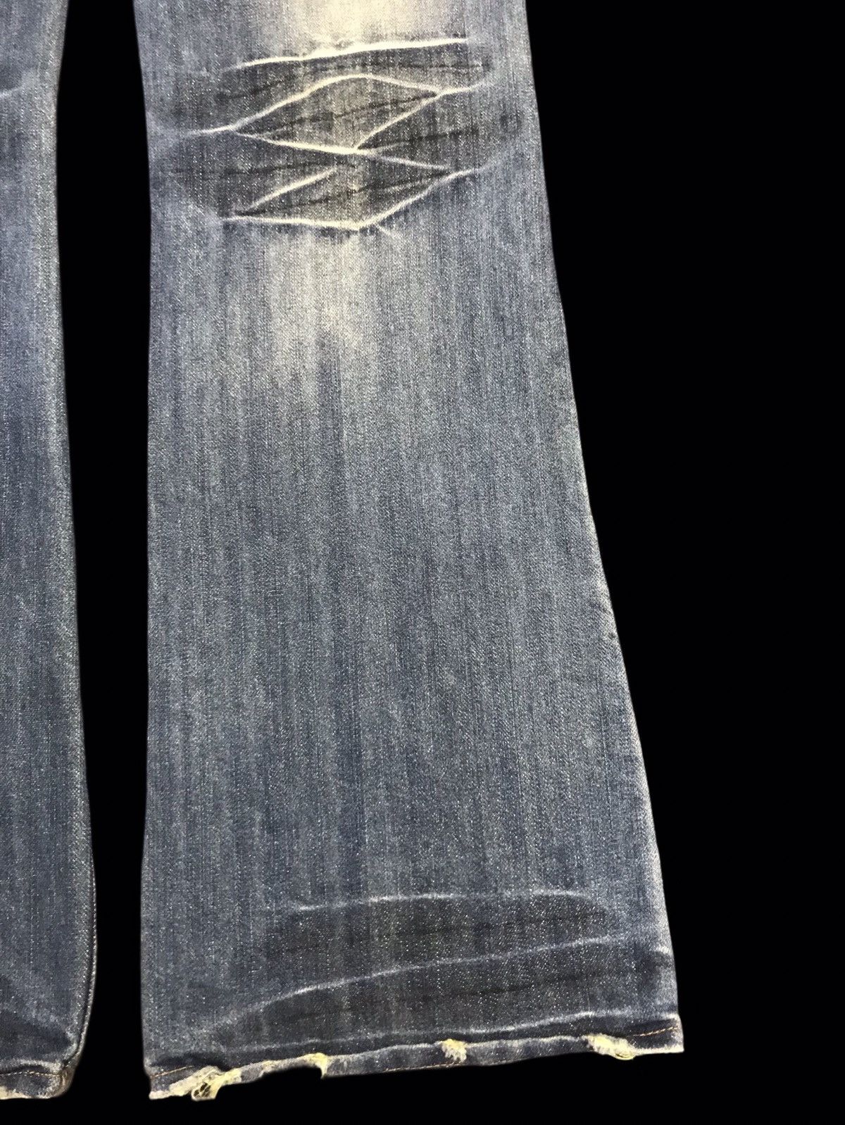 Japanese Brand 💥FLARE💥Rare Root Thre Flare Low Rise Distressed Denim F163 Size US 35 - 14 Thumbnail