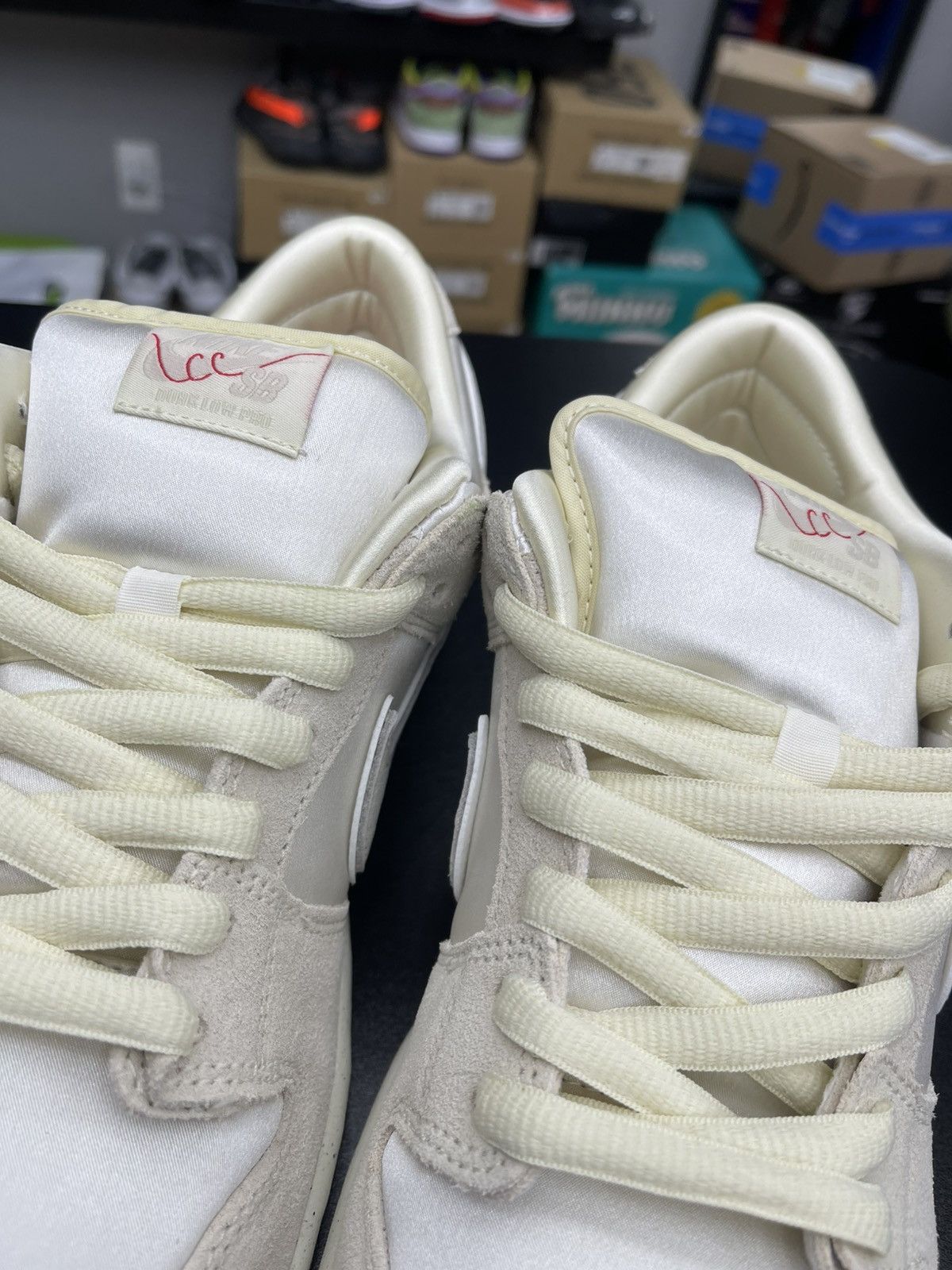 Nike Size 11.5 - Nike Dunk Low SB City Of Love Light Bone Size US 11.5 / EU 44-45 - 6 Thumbnail