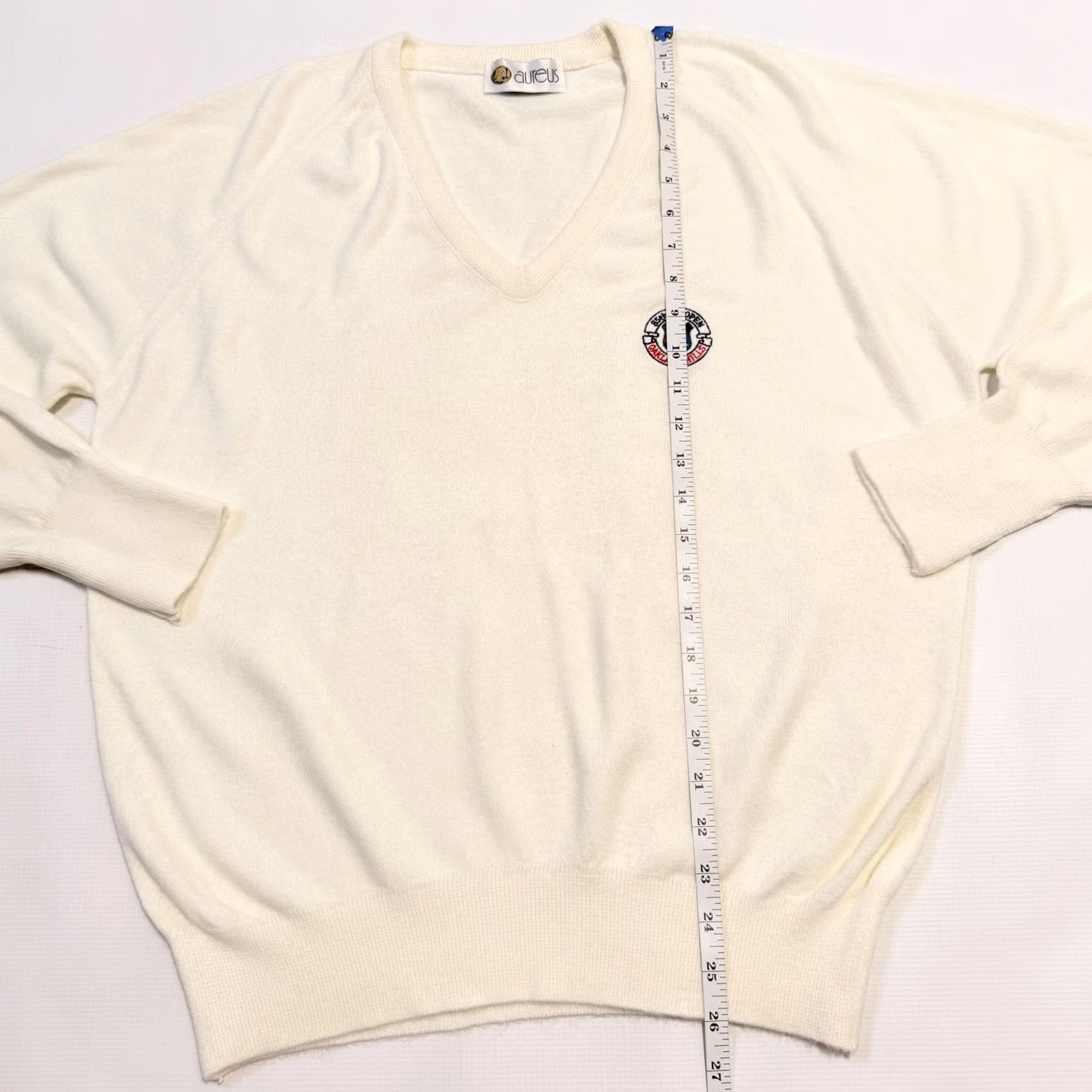 Vintage Aureus Sweater Mens XL Ivory Neck Cream Embroidered Golf Crest Knit Pullover Adult Size US XL / EU 56 / 4 - 6 Thumbnail