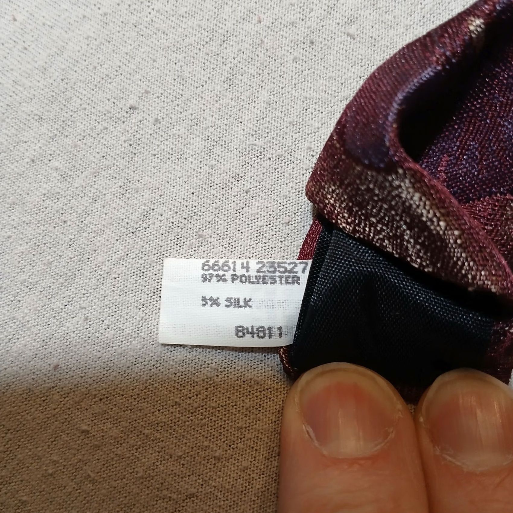 Vintage VINTAGE Wembley Necktie Burgundy Floral Pattern Polyester 58" X 3.5" Mens Tie Red Designer Classic 58"-60" Vintage USA Wembley Mens Neckwear Size ONE SIZE - 5 Thumbnail