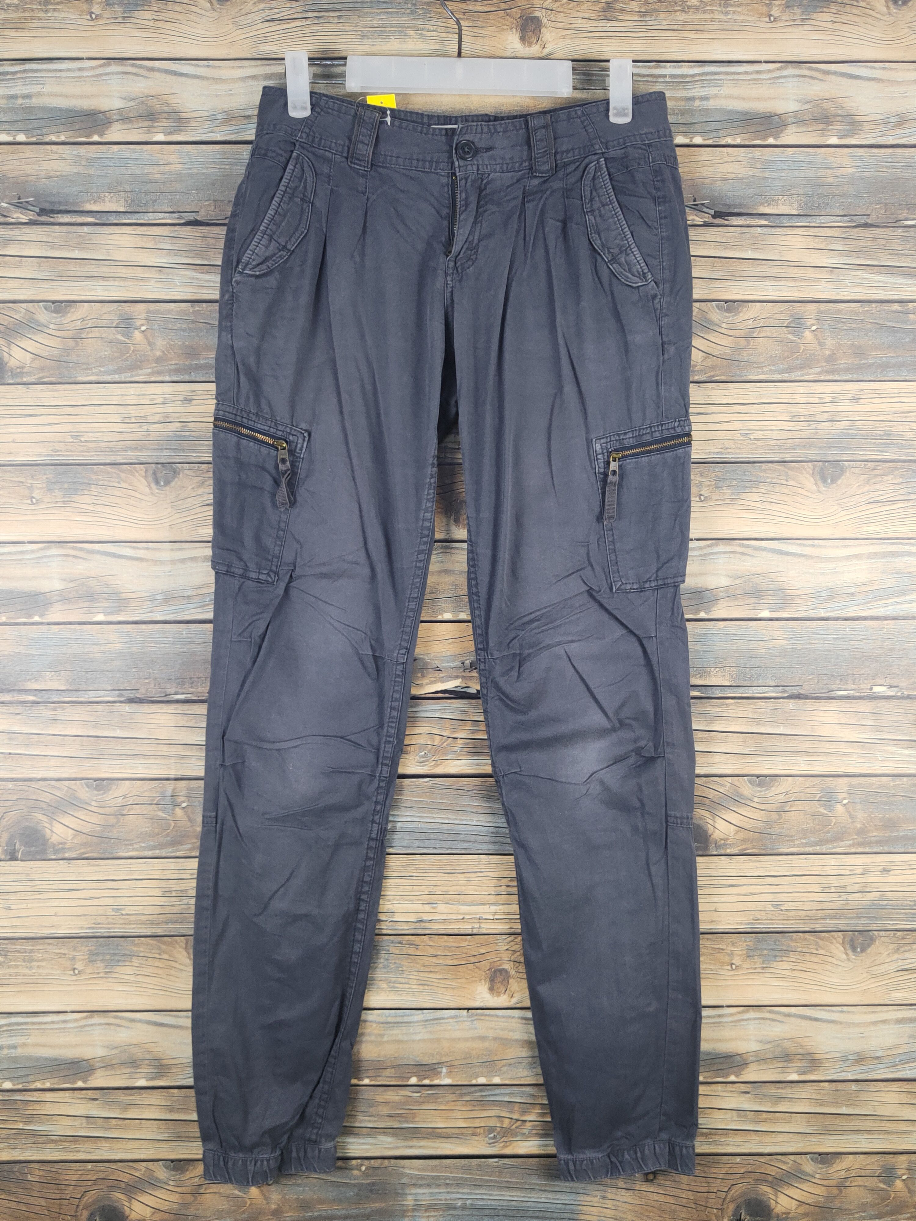 L.O.G.G. DL L.O.G.G H&M Dark Gray Multipocket Joggers #1575 Size 27" / US 4 / IT 40 - 1 Thumbnail
