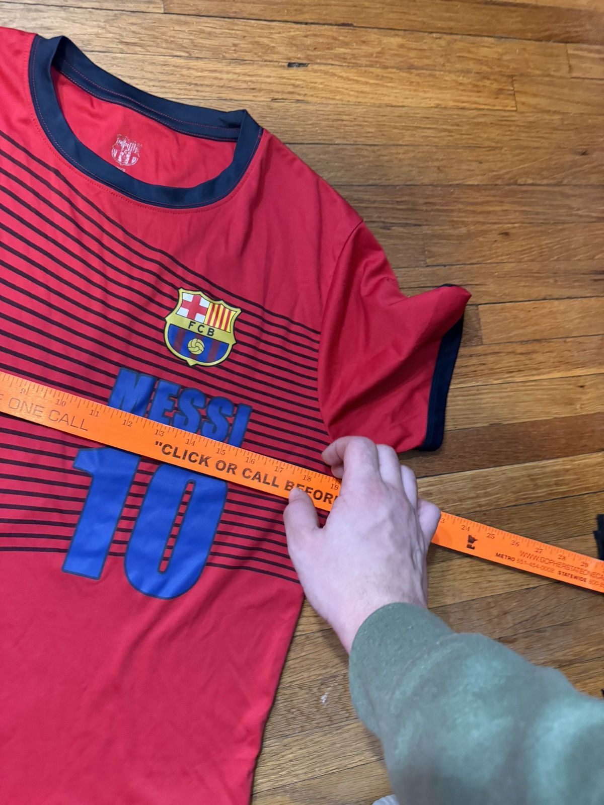 Other FC Barcelona Messi Jersey Size US M / EU 48-50 / 2 - 6 Thumbnail