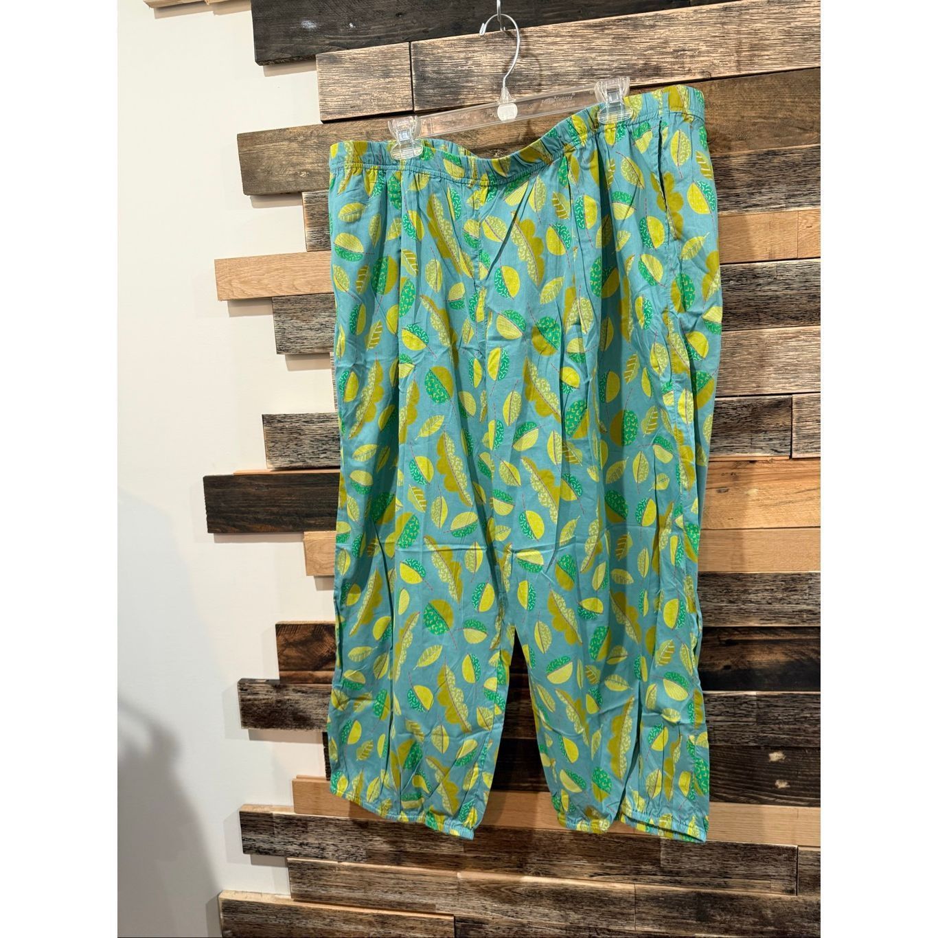 Guru Gudrun Sjoden Green Leaf Print Wide Leg Pants size XXL Size 42" / US 20 - 1 Thumbnail