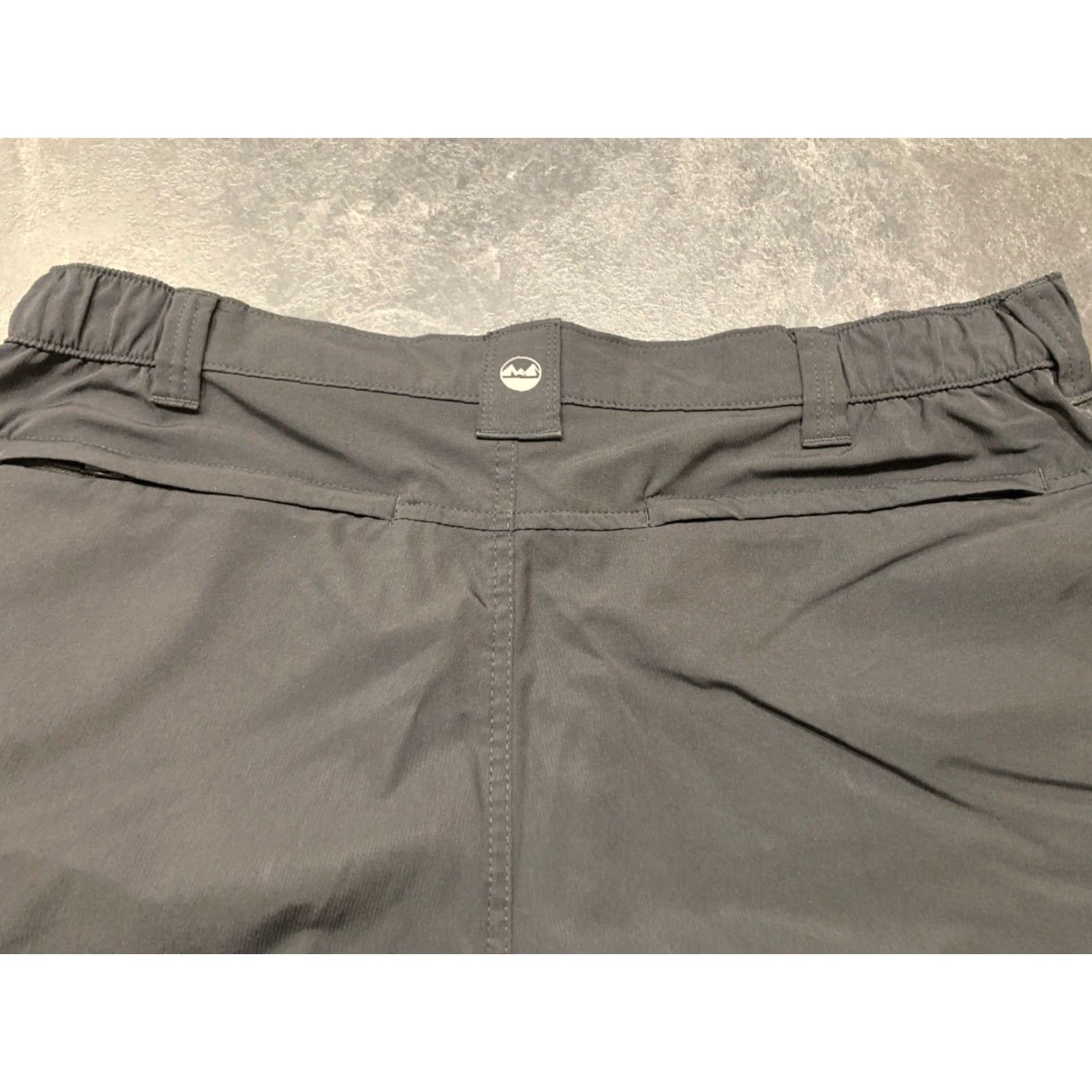 Wrangler VINTAGE Wrangler Cargo Shorts Men 40 Black Nylon Spandex Outdoor Hiking Zip Pocket Casual Size US 40 / EU 56 - 3 Thumbnail