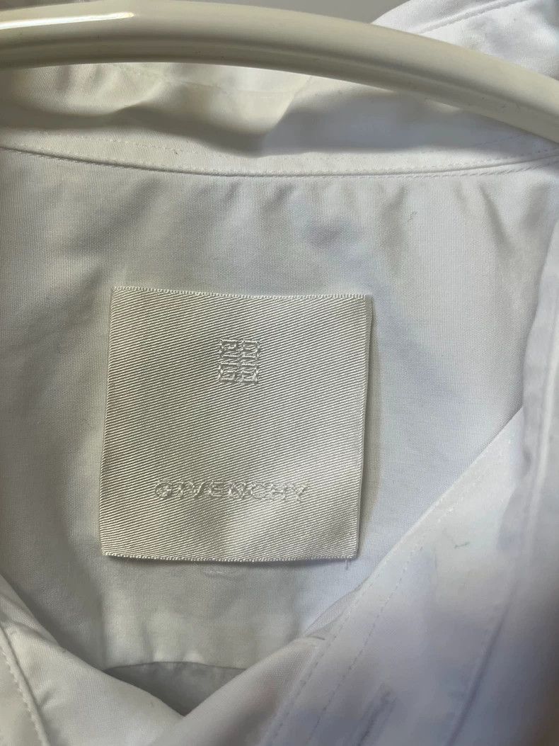 Givenchy Givenchy Solid Color Reversible Loose Fit Long Sleeve Shir Size US M / EU 48-50 / 2 - 3 Thumbnail