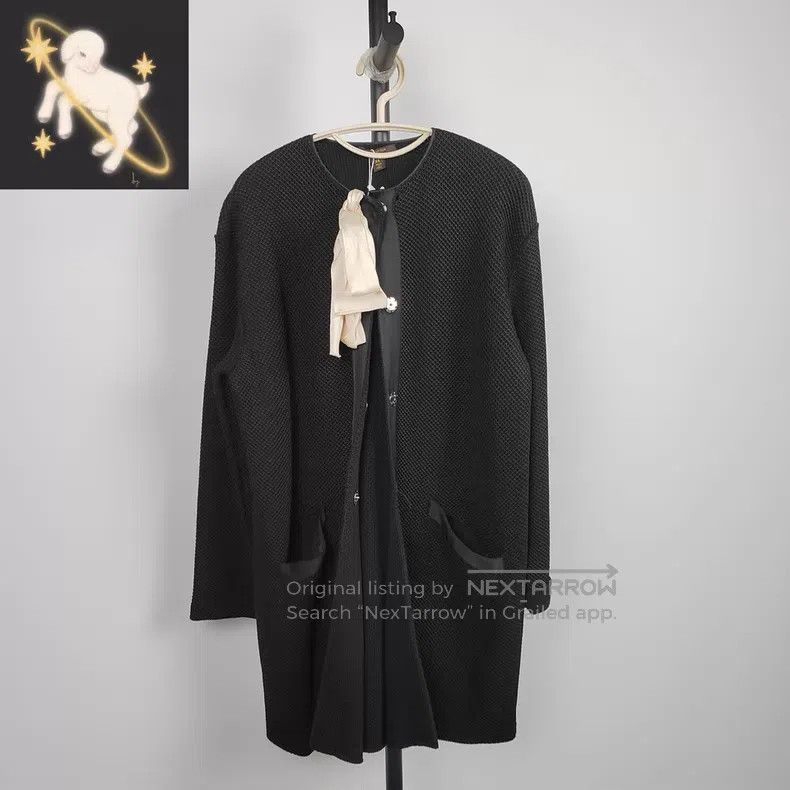 Louis Vuitton Louis Vuitton Black Knit Cutout Coat Size XS / US 0-2 / IT 36-38 - 1 Thumbnail