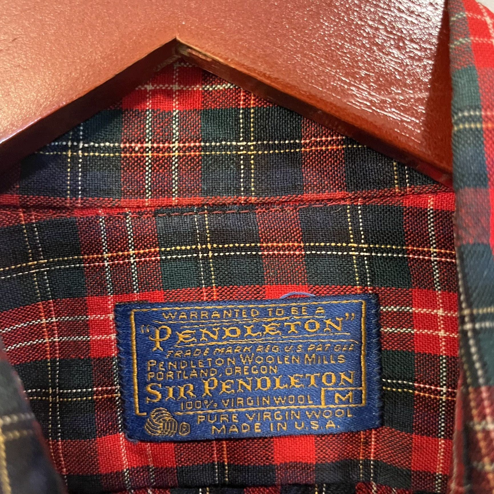 Pendleton VINTAGE Pendleton Shirt Mens L Red Plaid 100 % Virgin Wool Button-Front Button Down 80s 90s Rockabilly Style M Size US M / EU 48-50 / 2 - 3 Thumbnail