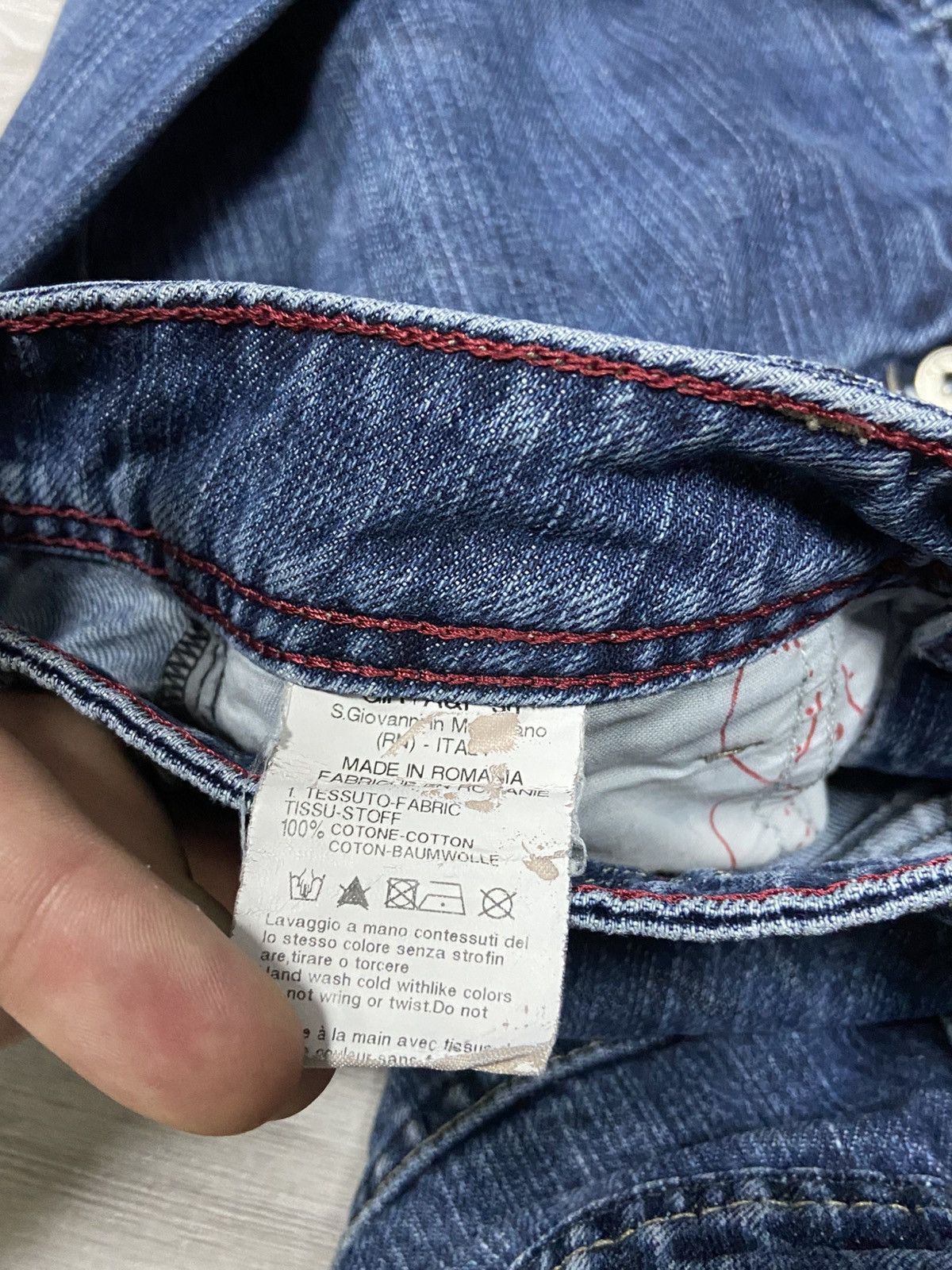 Marithe + Francois Girbaud Marithe Francois Girbaud short next boyfriend buttons pants Size 29" - 9 Thumbnail