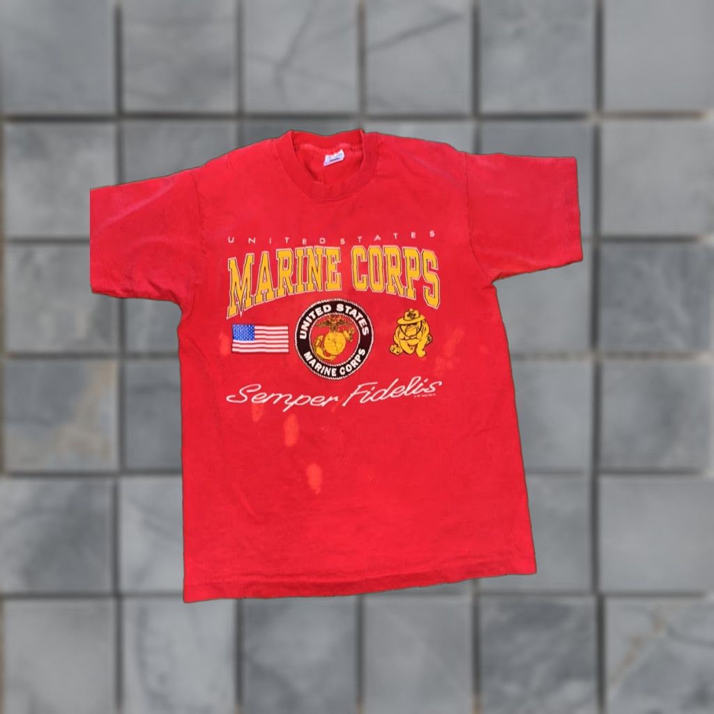 Fruit Of The Loom VINTAGE Marine Corps Single Stitch T-Shirt Red M 19x26.5 Mens Size US M / EU 48-50 / 2 - 1 Thumbnail