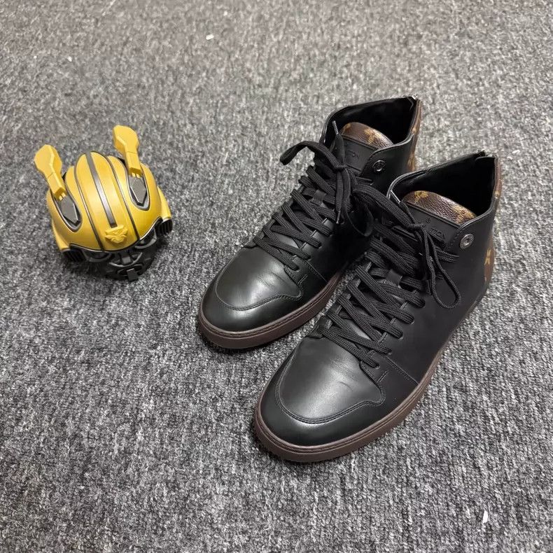 Louis Vuitton Louis Vuitton Monogram Zip Mid-Top Sneakers - dmc Size US 8.5 / EU 41-42 - 1 Thumbnail