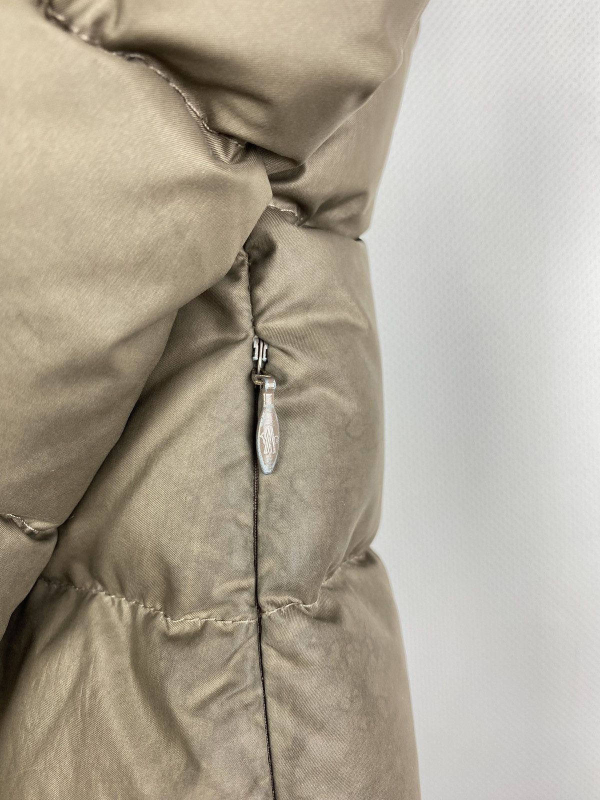Moncler Moncler Angers Giubbotto ladies fur puffer jacket size 1 Size XS / US 0-2 / IT 36-38 - 9 Thumbnail