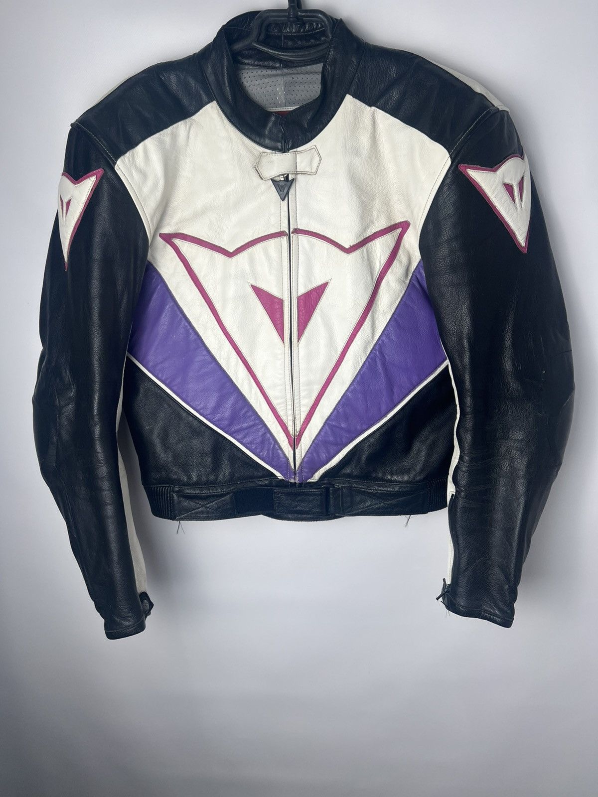 Vintage streetwear racing moto Dainese leather jacket