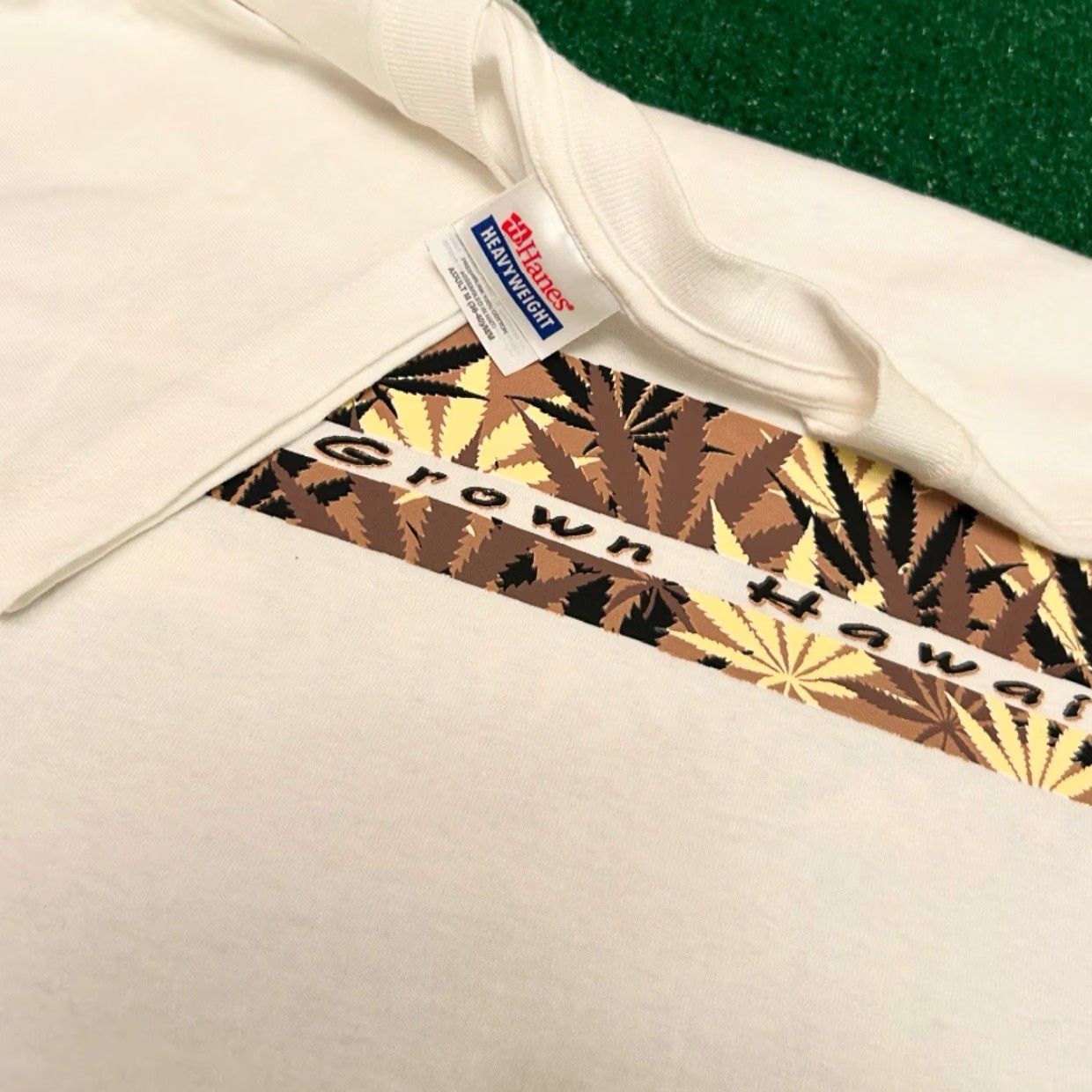 Vintage VINTAGE Home Grown Hawaii 420 Stoner Weed VTG Shirt Mens Size Medium White 90s Hip Hop Skater Surfer Funny Size US M / EU 48-50 / 2 - 3 Thumbnail