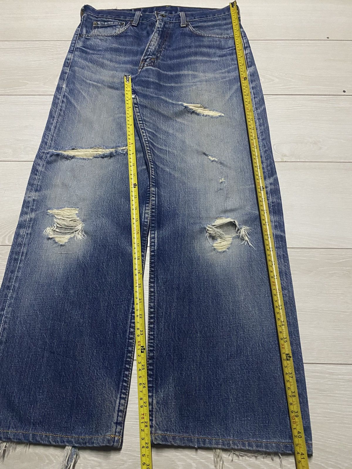 Levi's Vintage Levis 503 Button J09 Distressed Wide Leg Baggy Jeans Size US 31 - 17 Thumbnail