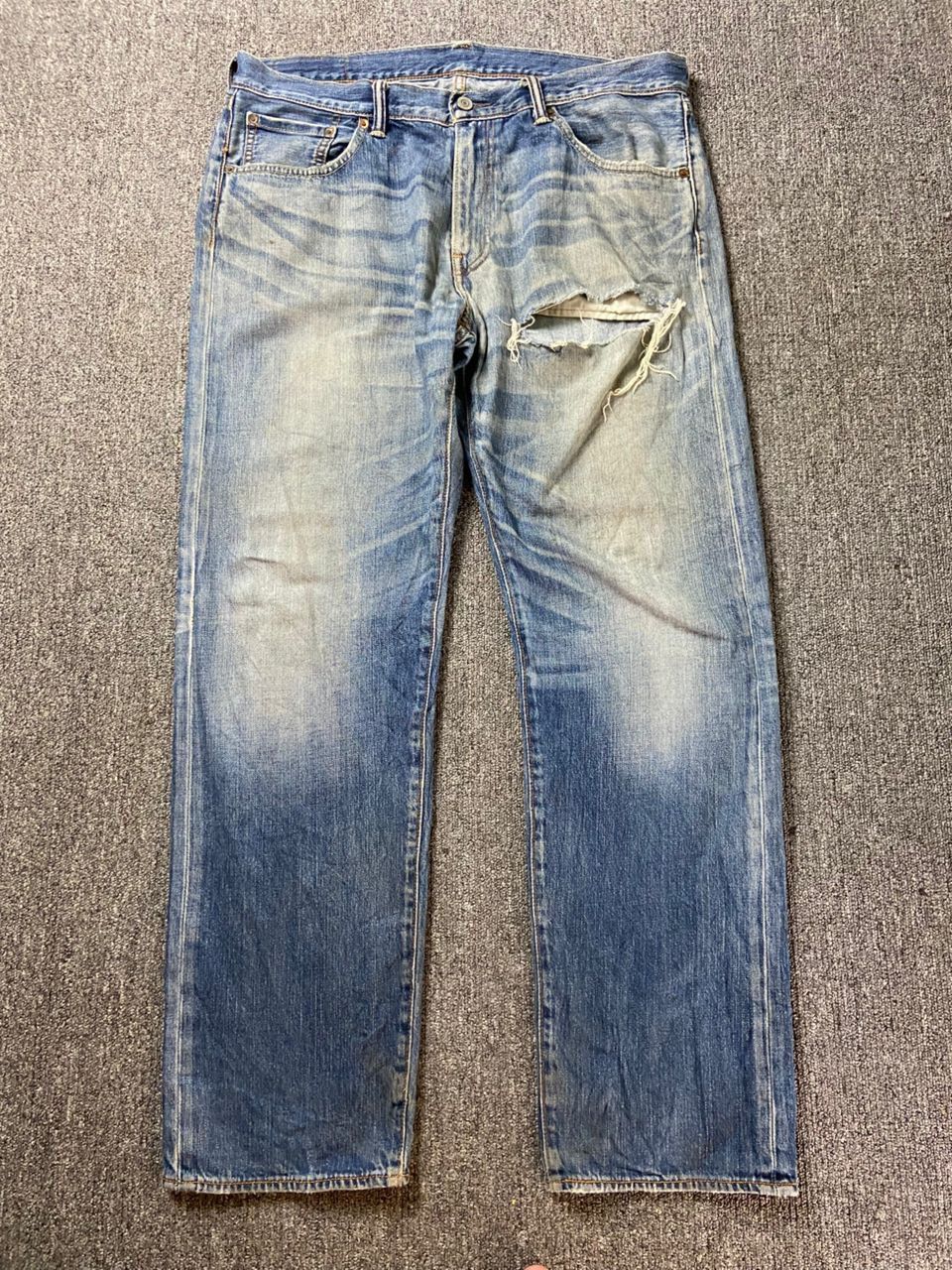 Levi's Levis Strauss Co. 503 Distressed Jeans (192) Size US 37 - 1 Thumbnail
