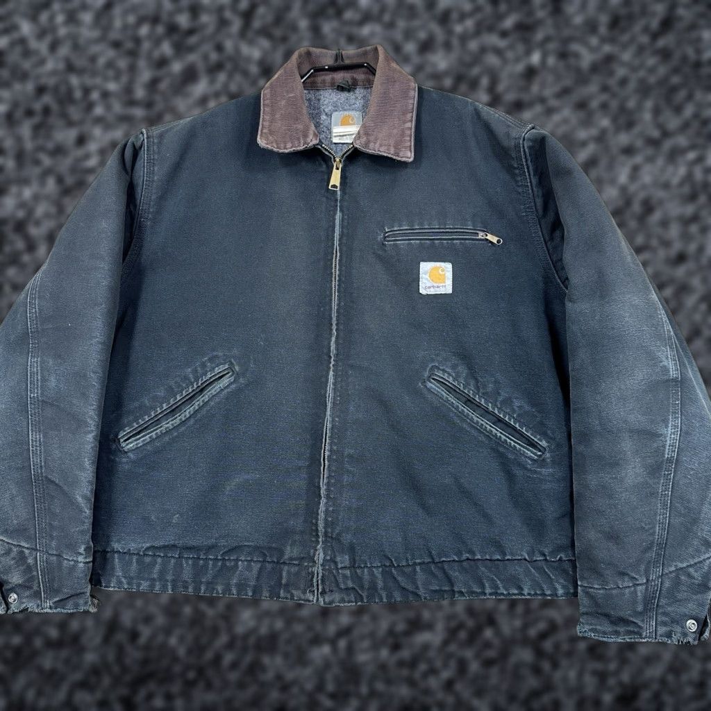 VINTAGE Carhartt Jacket Mens 46 Black Distressed Duck Canvas Boxy USA Union Made Work Jacket