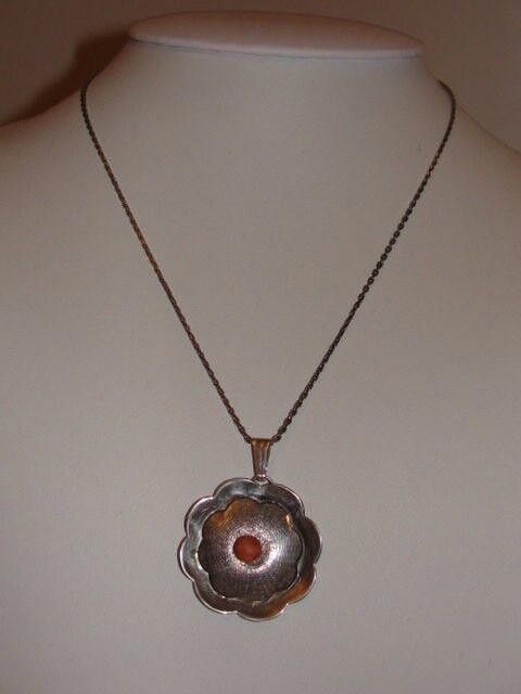 Designer Art Deco Sterling Silver Flower Pendant Red Button Necklace Size ONE SIZE - 2 Thumbnail