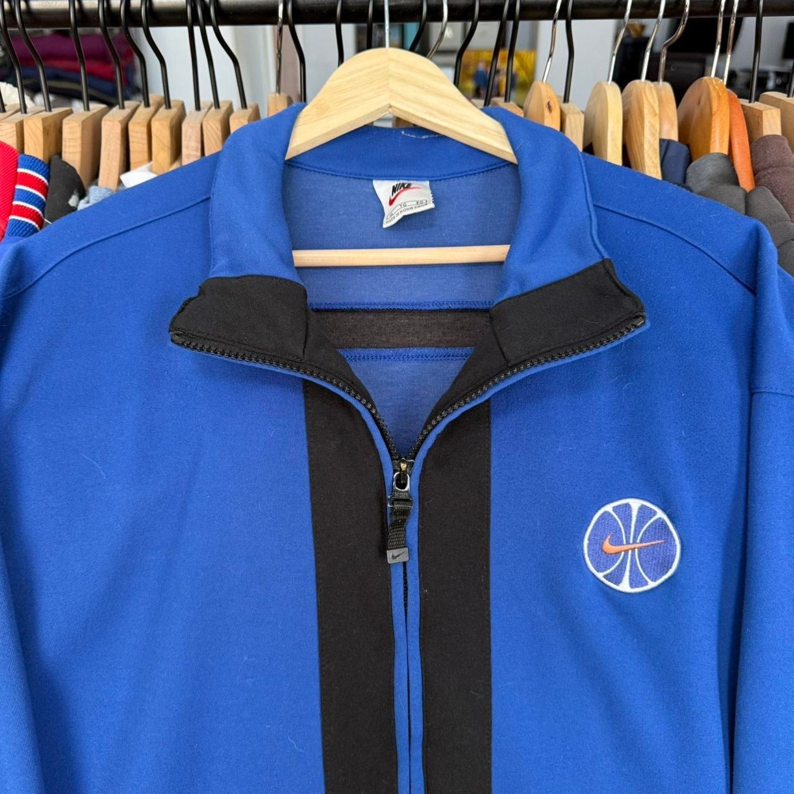 Nike Vintage 90s Nike Wind Breaker With Button Up Closure Size US XL / EU 56 / 4 - 2 Thumbnail