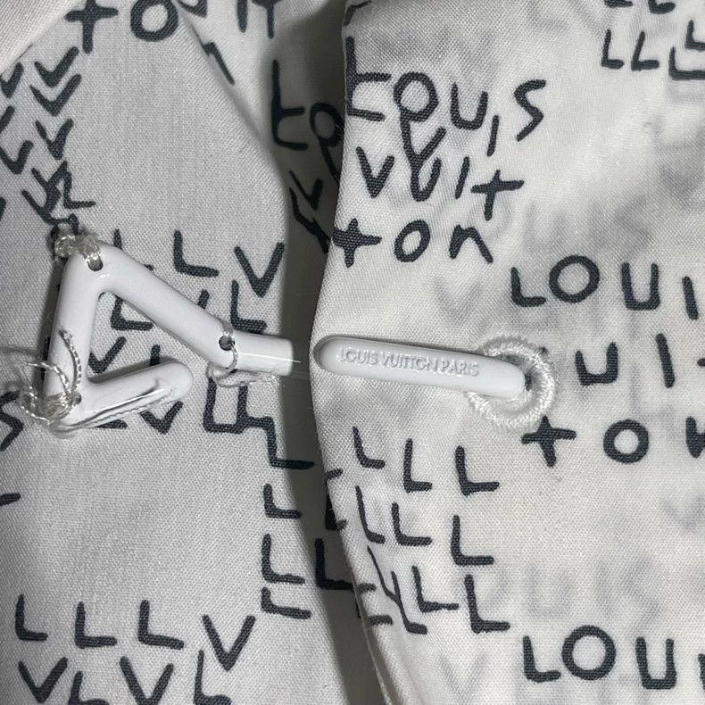 Louis Vuitton Louis Vuitton Full print shirt 2503-Nextarrow Size US M / EU 48-50 / 2 - 6 Thumbnail