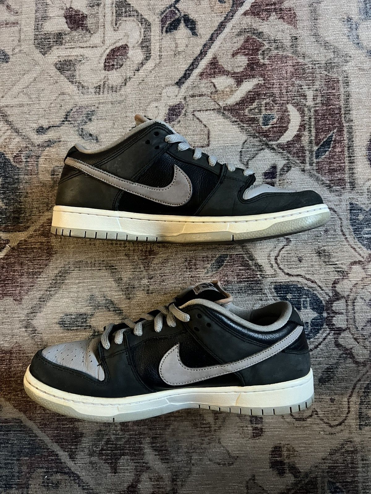 Nike Dunk Low SB “J-pack Shadow” Size US 9 / EU 42 - 2 Thumbnail