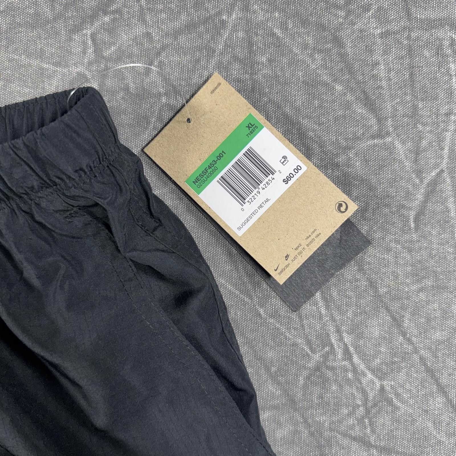 Nike Nike Shorts Men's XL Black NWT Swim Size US 36 / EU 52 - 2 Thumbnail