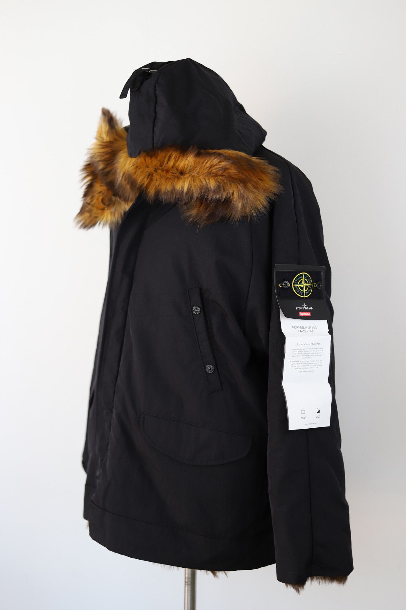 Stone Island STONE ISLAND X SUPREME JACKET FUR DOUBLSIDED RARE BLACK 369 Size US L / EU 52-54 / 3 - 2 Thumbnail