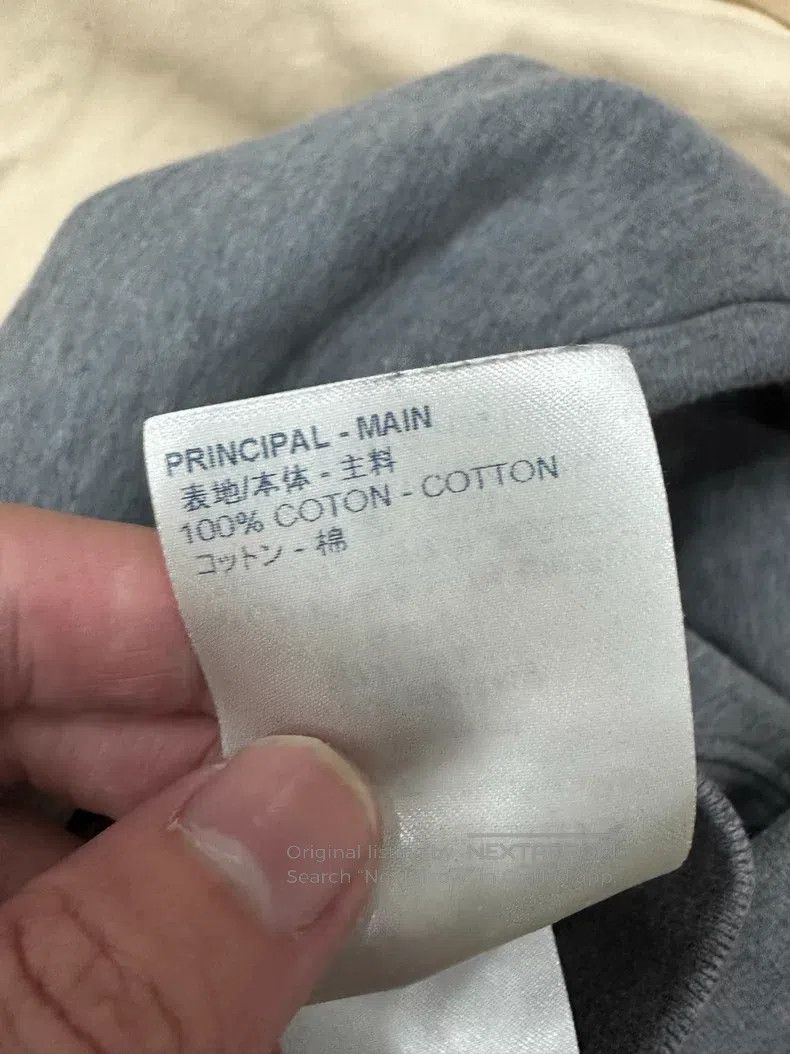 Louis Vuitton Louis Vuitton Grey logo printed long sleeve sweatshirt Size US XL / EU 56 / 4 - 6 Thumbnail