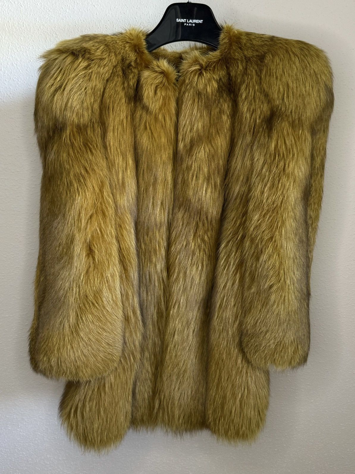 Saint Laurent Paris Saint Laurent Boxy Coat in Fox Fur Size XS / US 0-2 / IT 36-38 - 2 Thumbnail