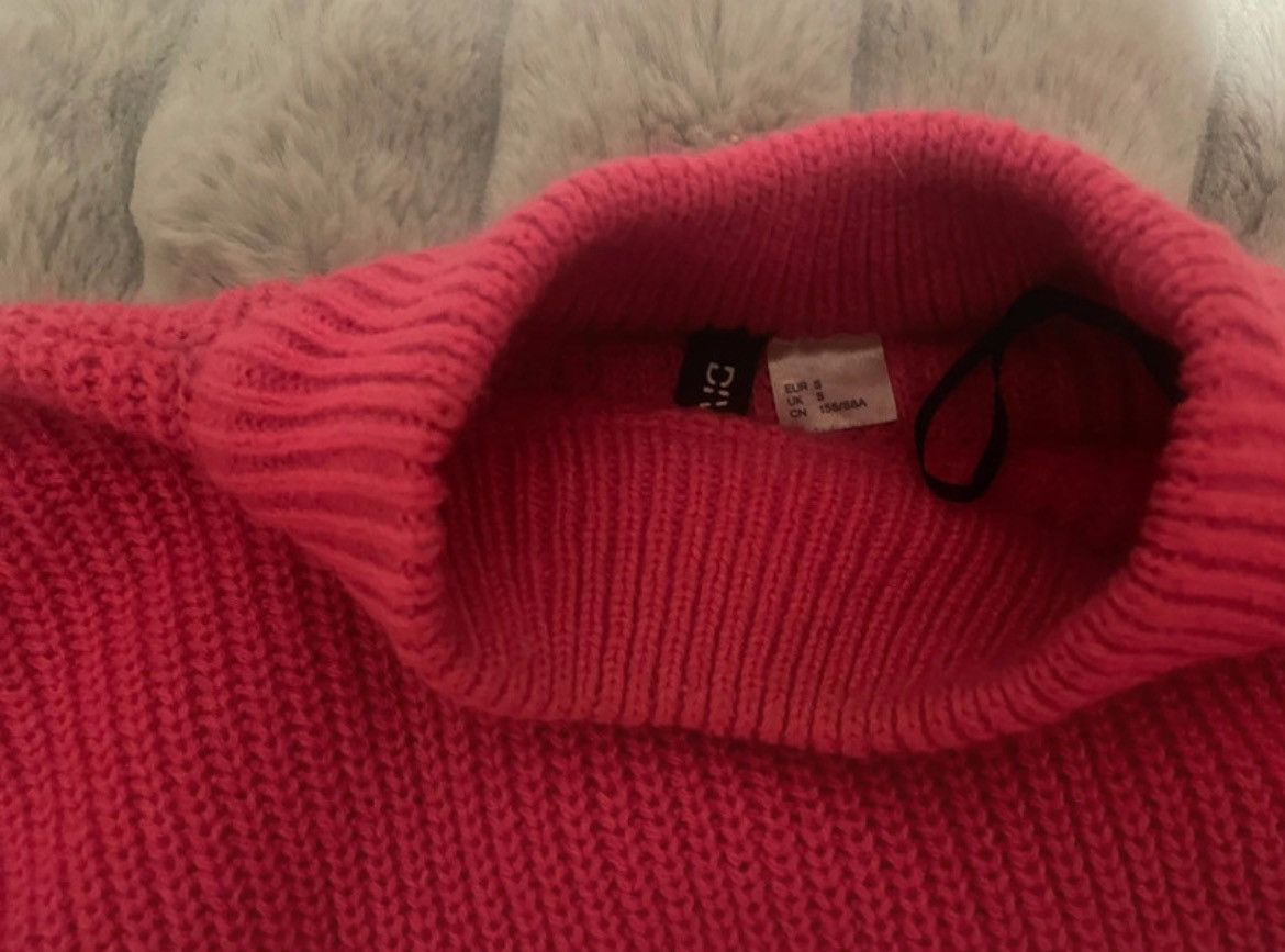 H&M Sweater Size S / US 4 / IT 40 - 2 Thumbnail