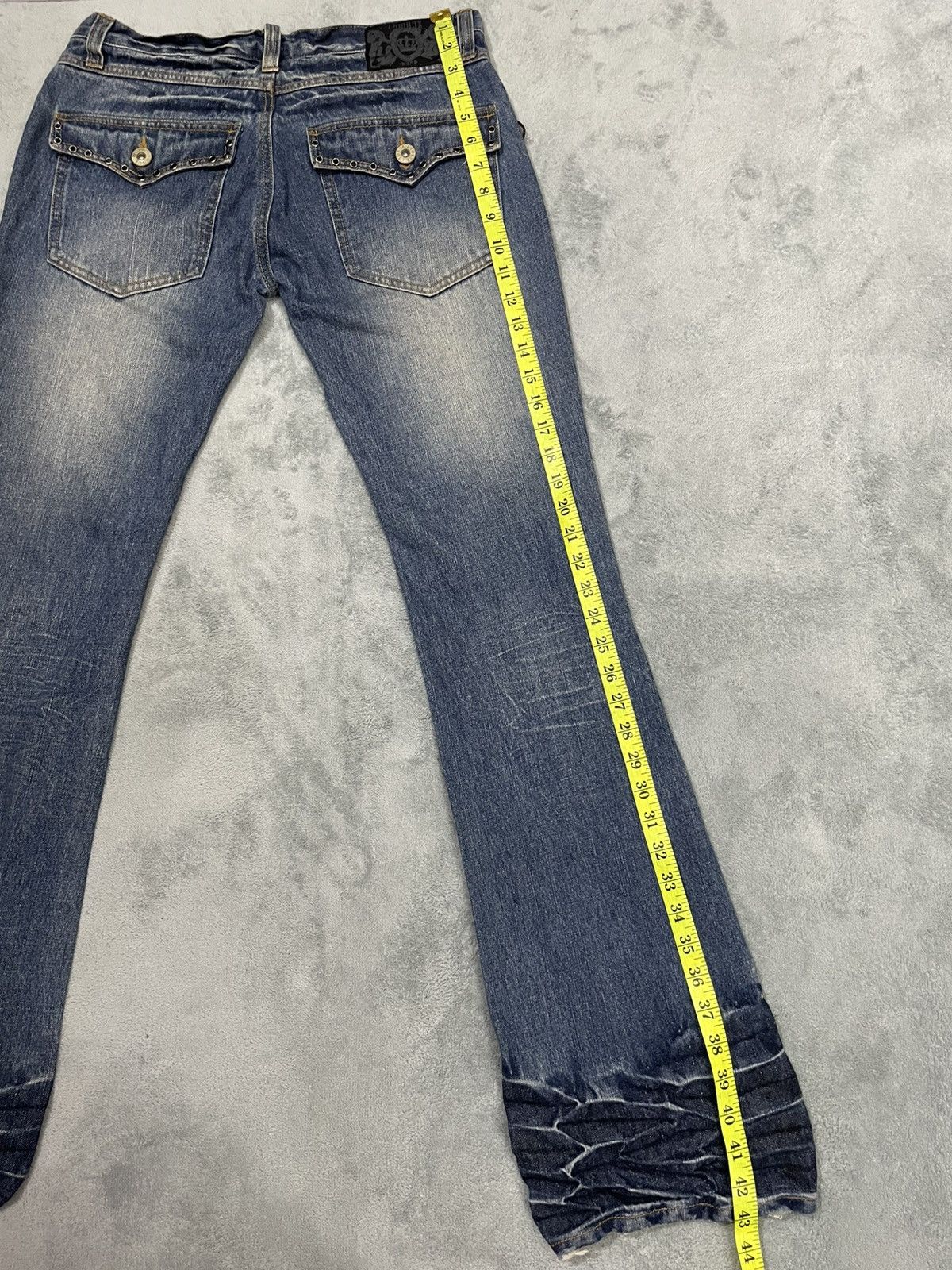 Japanese Brand × LOWBOX LOWBOX SNAKE POCKET Blue faded wash style loose jeans Size US 31 - 18 Thumbnail