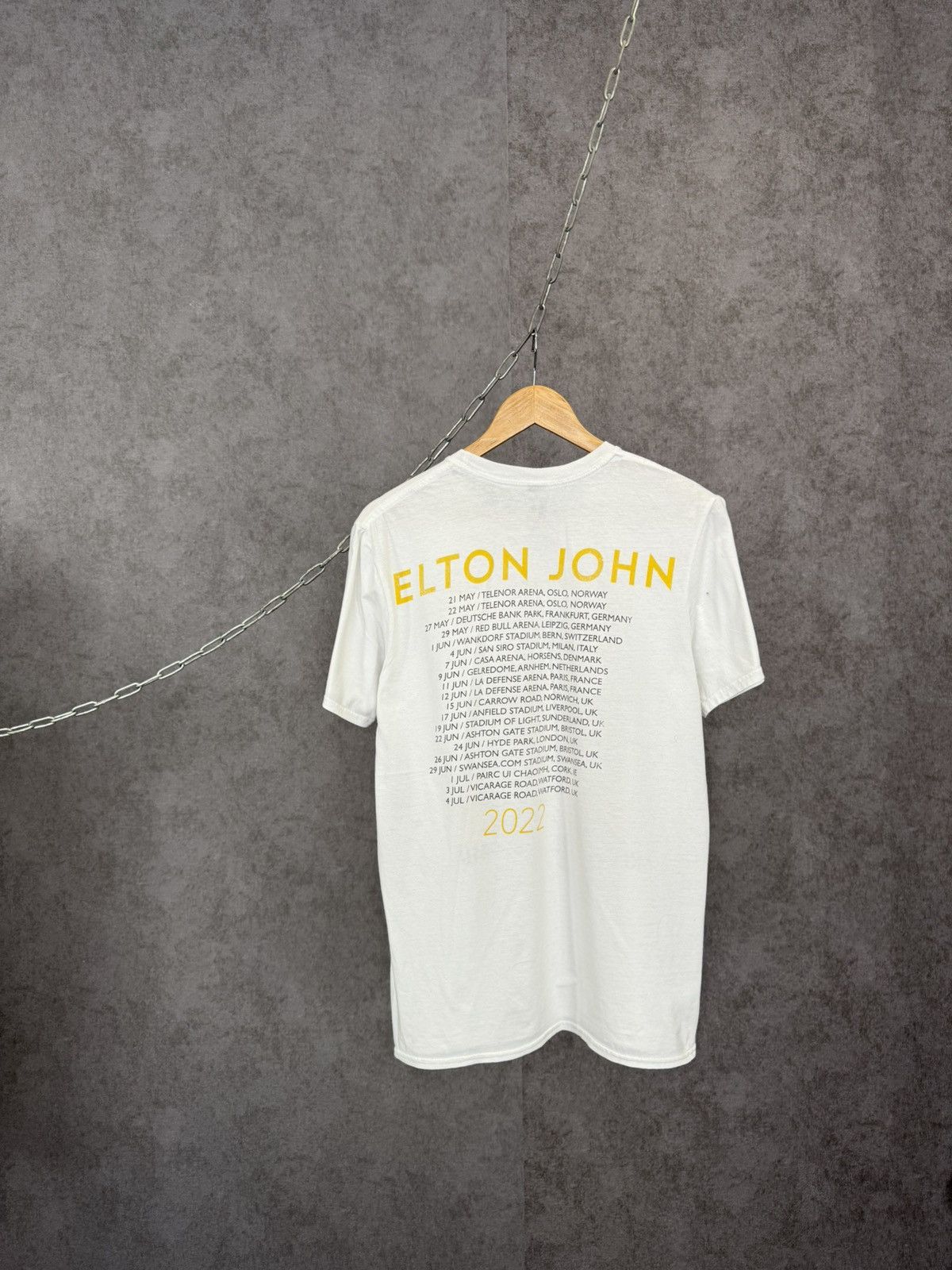 Band Tees Elton John band tour tee Size US M / EU 48-50 / 2 - 2 Thumbnail